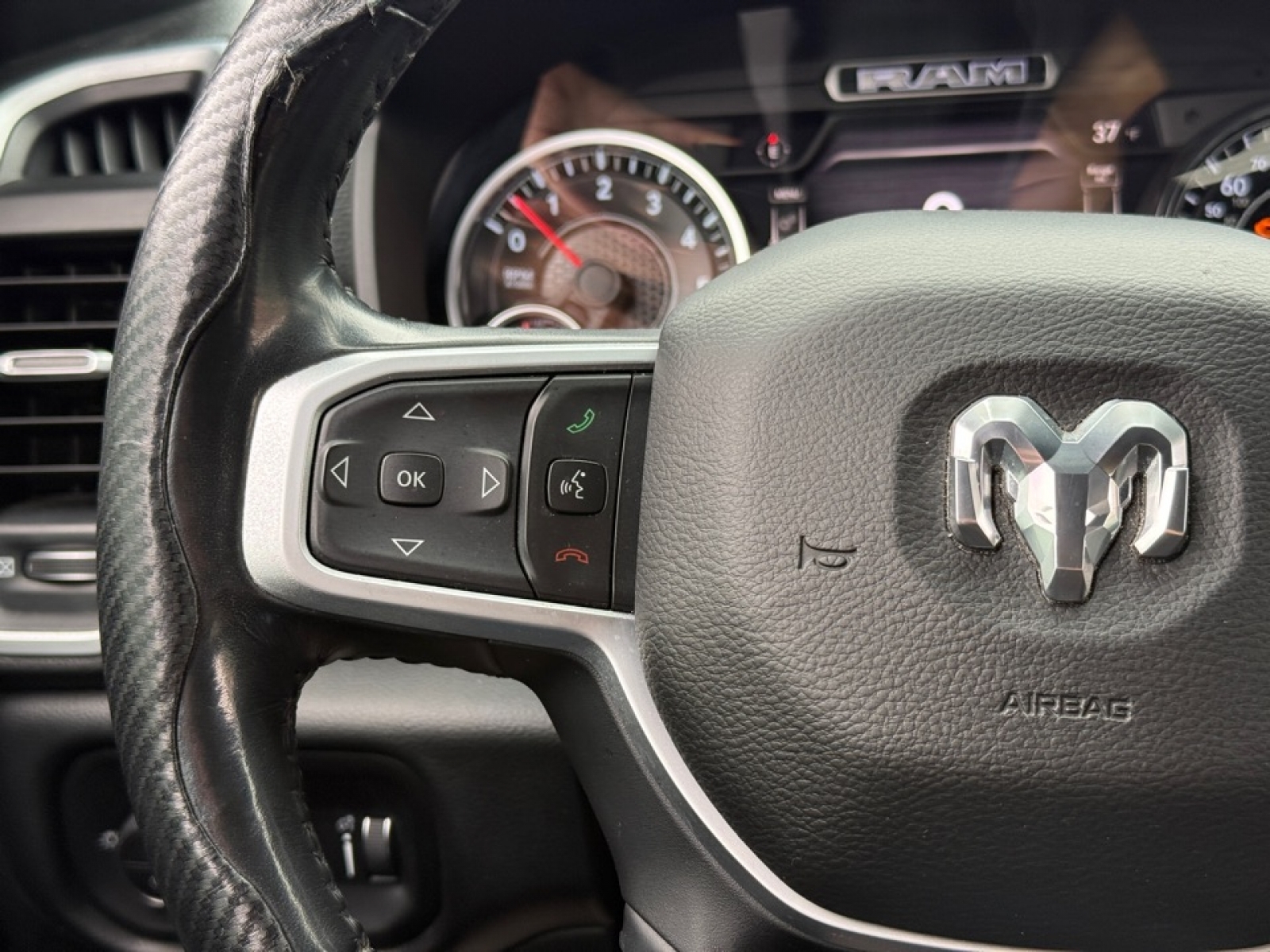 2020 Ram 1500 Big Horn Crew Cab 4x4 6'4