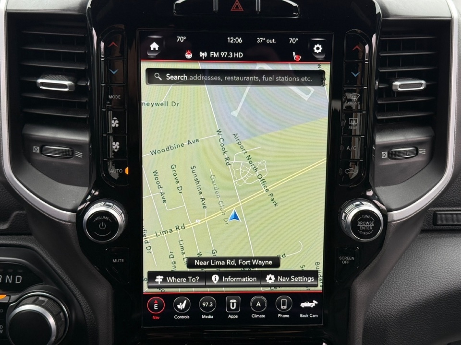 2020 Ram 1500 Big Horn Crew Cab 4x4 6'4