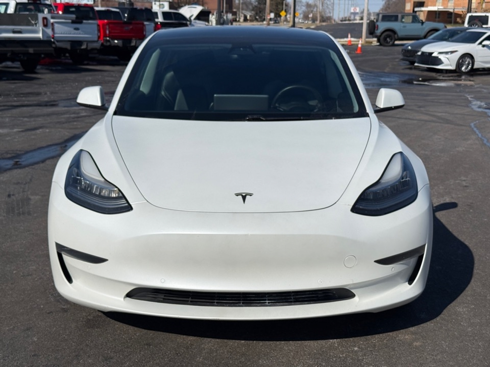 2020 Tesla Model 3 Standard Range Plus Rear-Wheel Drive, 39525, Photo