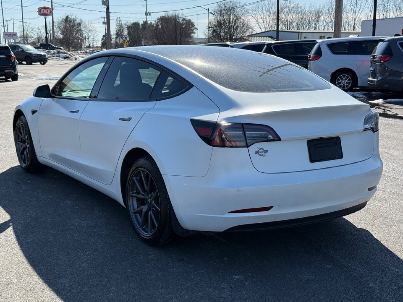 2020 Tesla Model 3 Standard Range Plus Rear-Wheel Drive, 39525, Photo