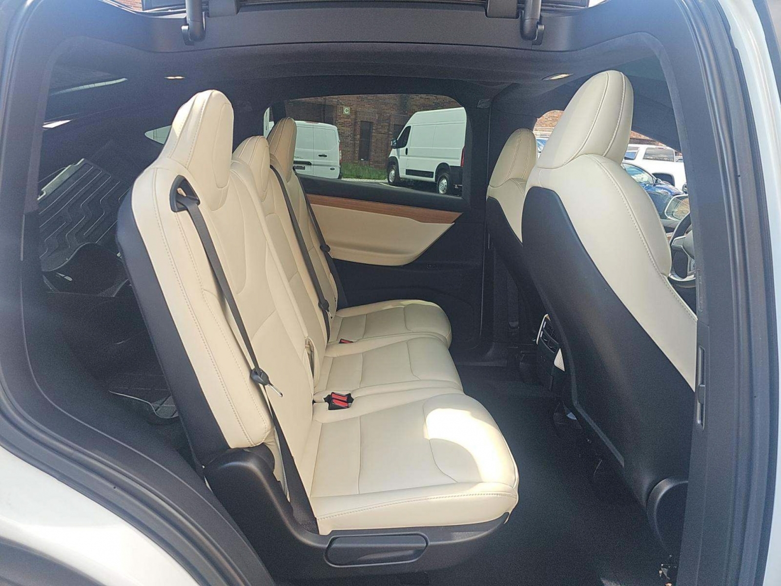 2020 Tesla Model X Long Range Dual Motor All-Wheel Drive, 39893, Photo