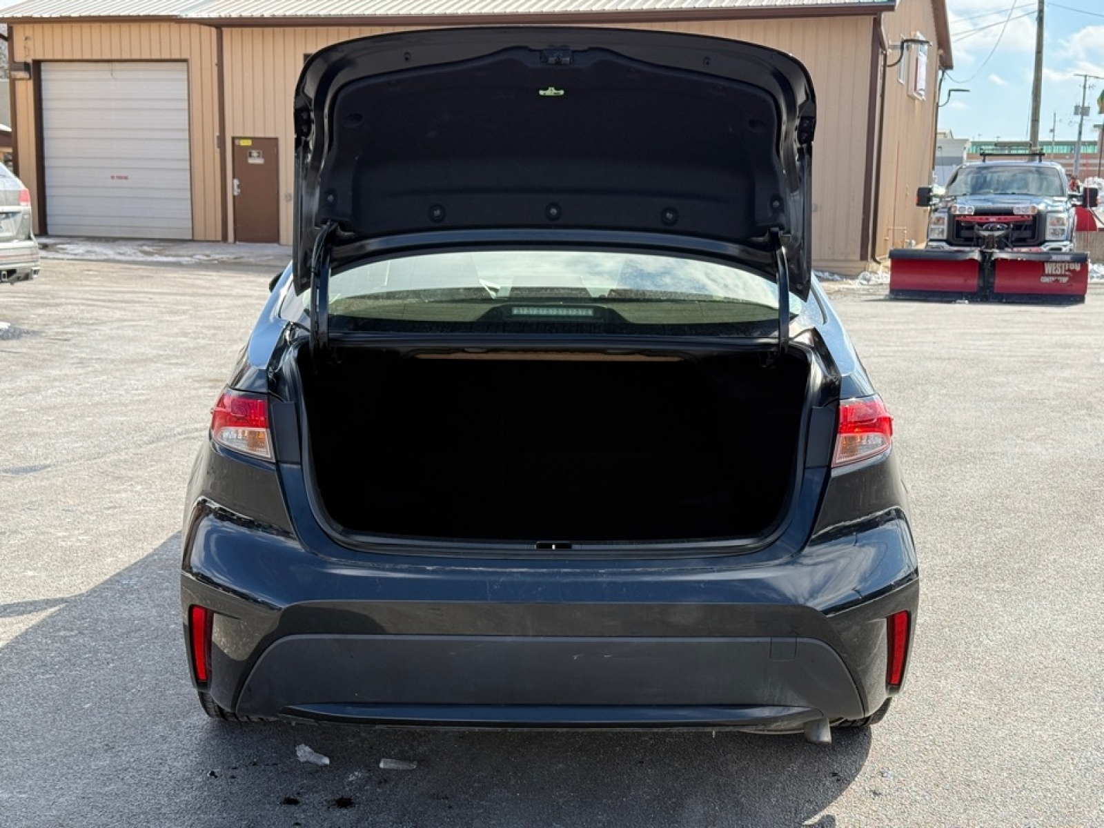 2020 Toyota Corolla LE, 39257A, Photo