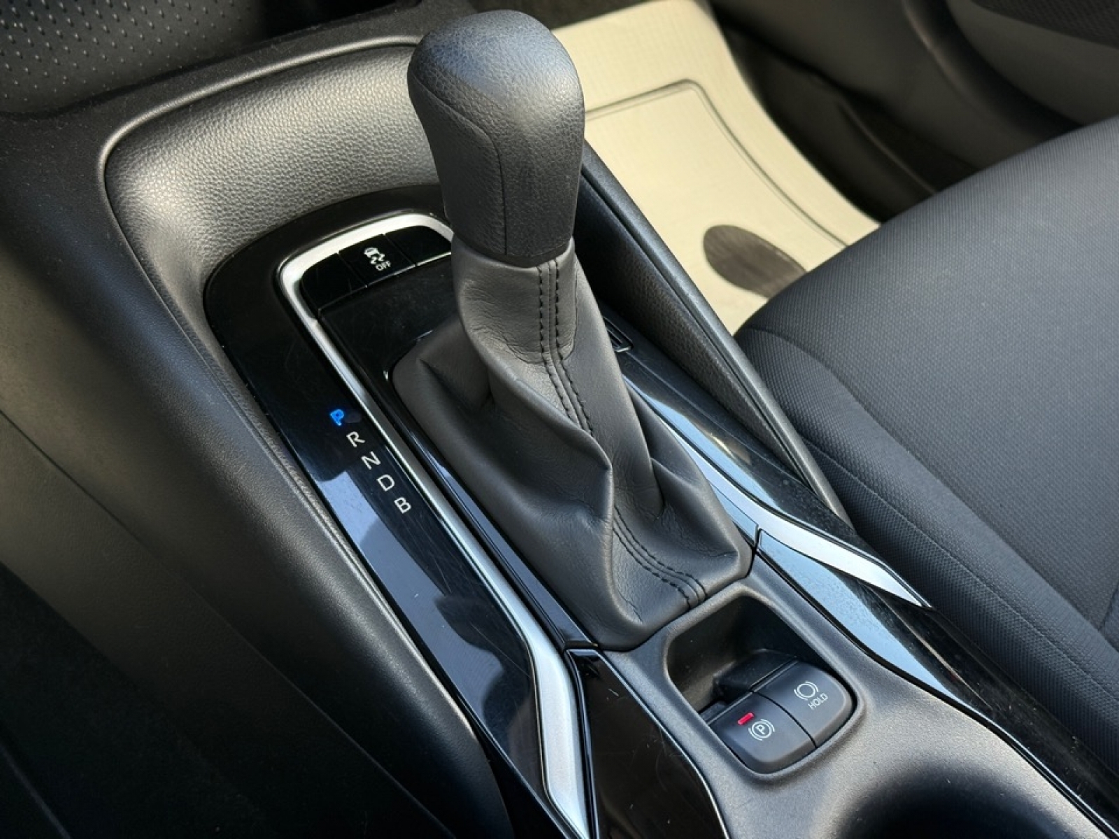 2020 Toyota Corolla LE, 39257A, Photo