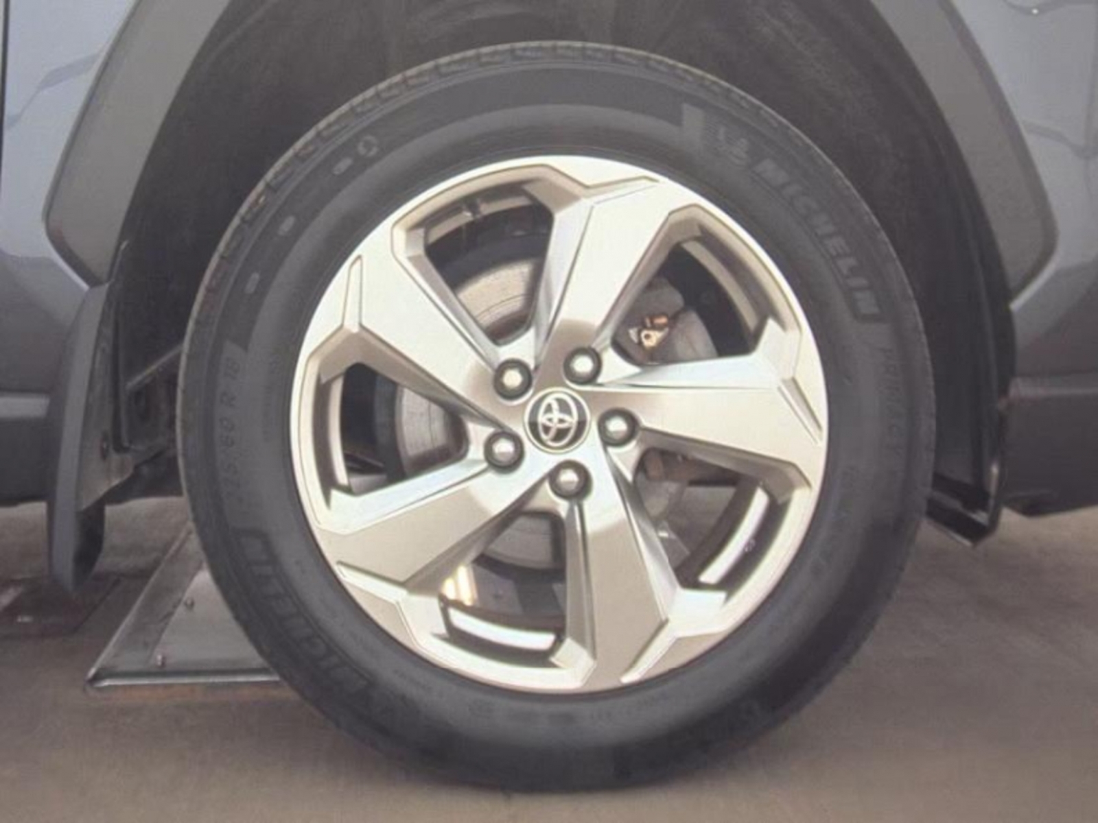 2020 Toyota RAV4 Hybrid Limited, 39850, Photo