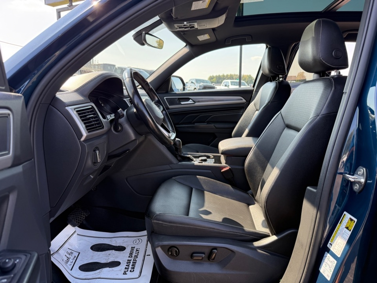 2020 Volkswagen Atlas Cross Sport 3.6L V6 SEL, 38856, Photo