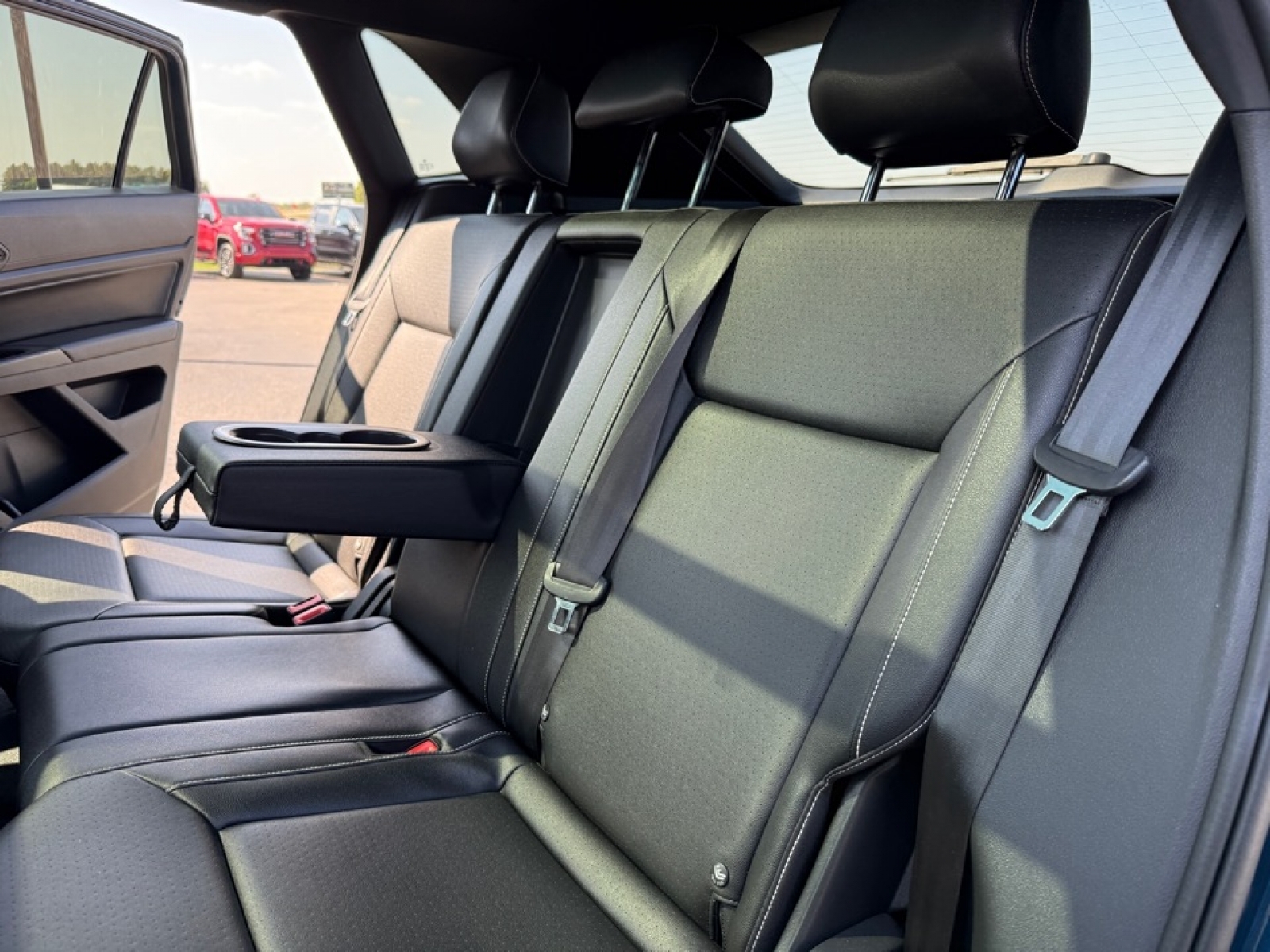 2020 Volkswagen Atlas Cross Sport 3.6L V6 SEL, 38856, Photo