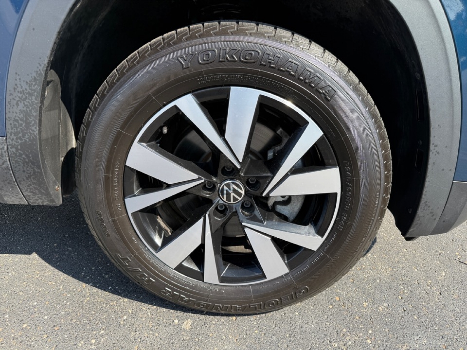 2020 Volkswagen Atlas Cross Sport 3.6L V6 SEL, 38856, Photo