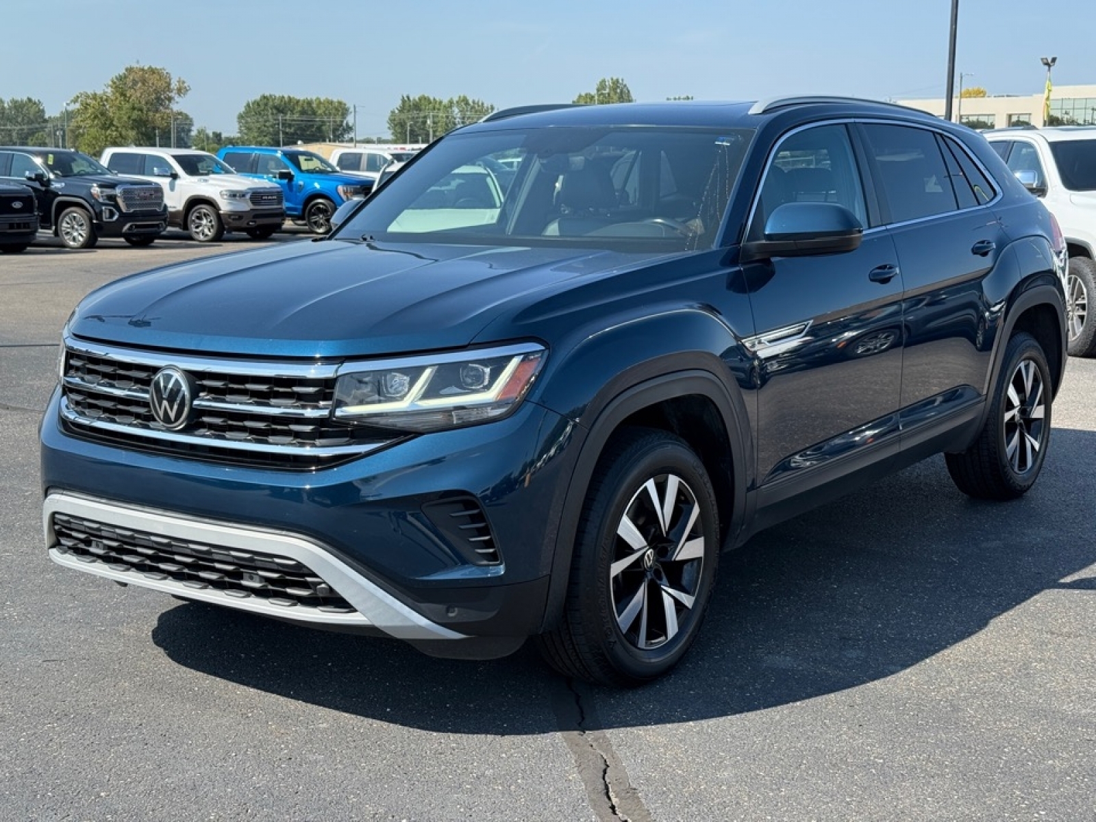 2020 Volkswagen Atlas Cross Sport 3.6L V6 SEL, 38856, Photo
