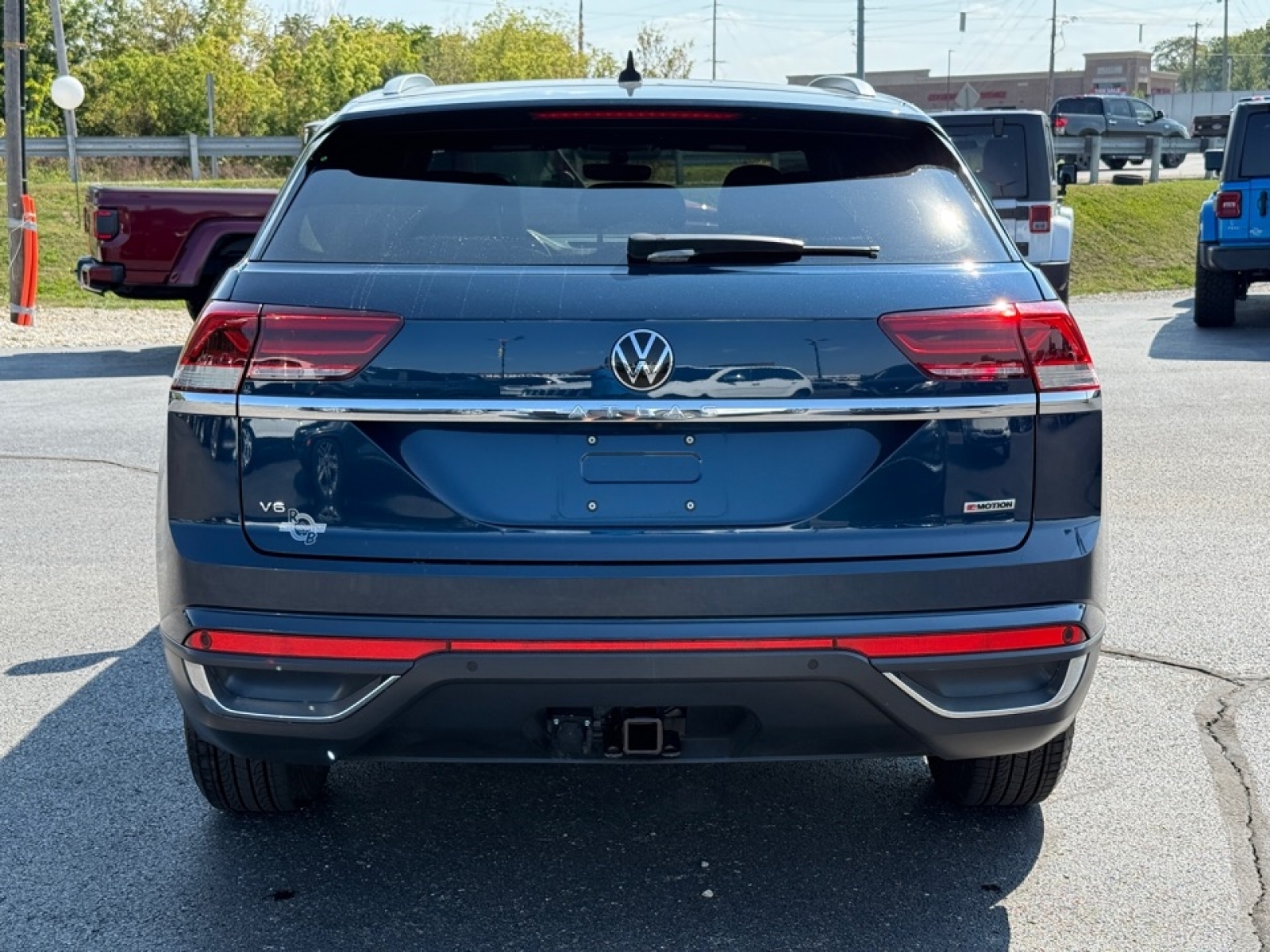 2020 Volkswagen Atlas Cross Sport 3.6L V6 SEL, 38856, Photo