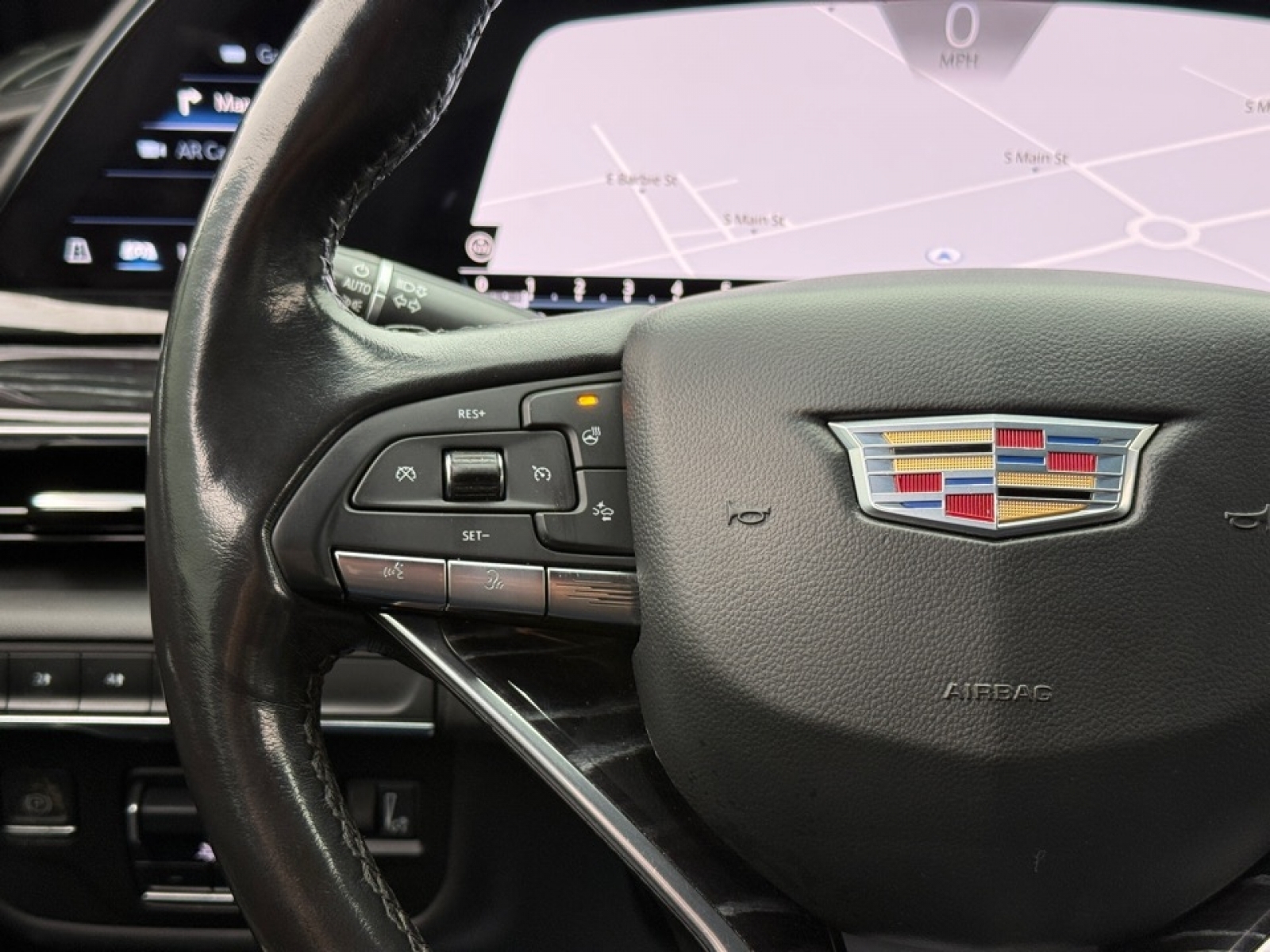 2021 Cadillac Escalade Sport, 39305, Photo