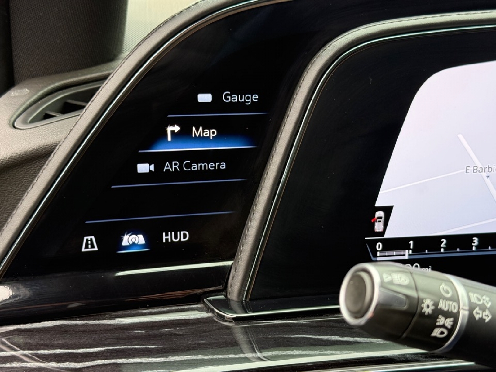 2021 Cadillac Escalade Sport, 39305, Photo