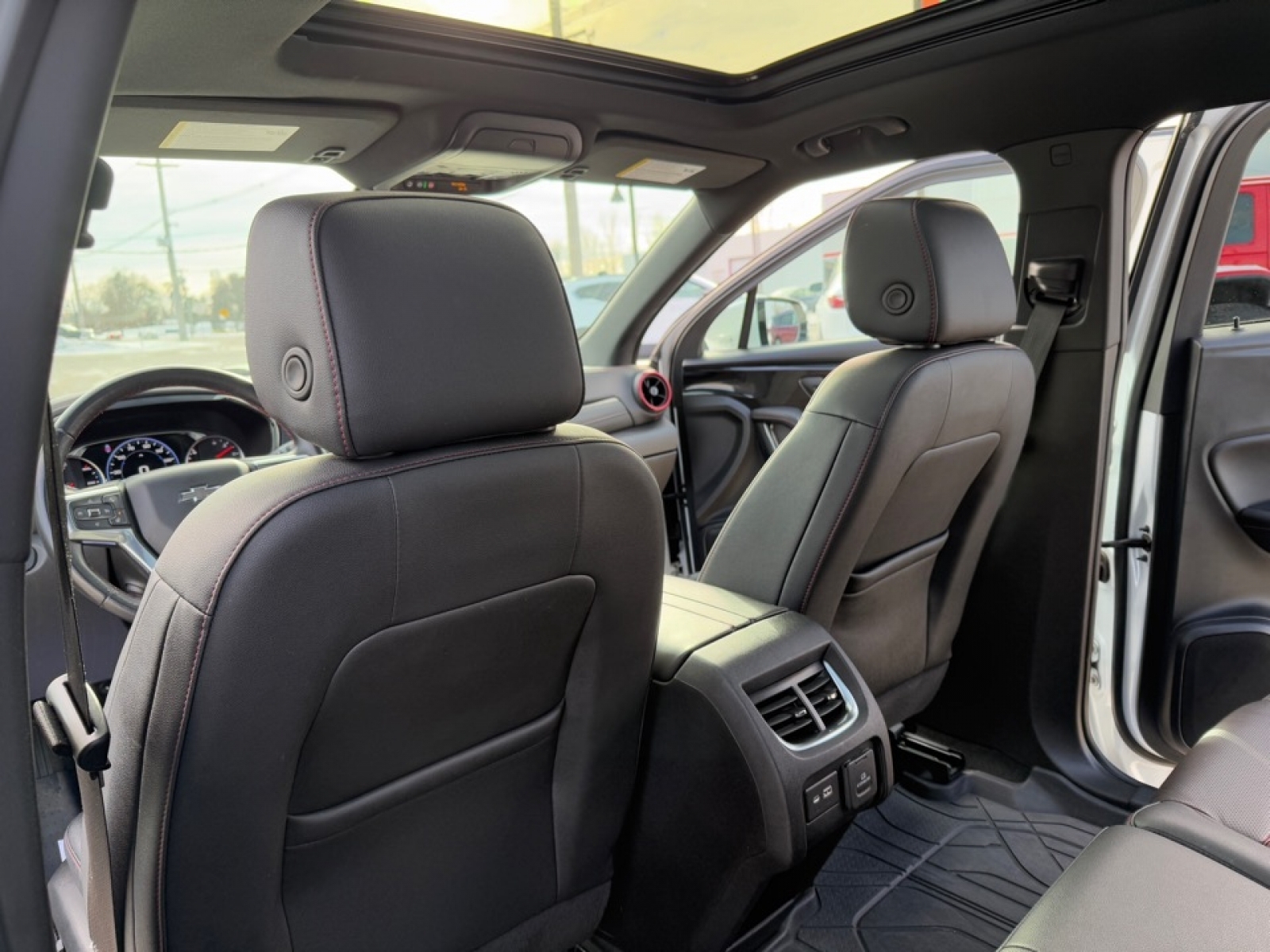 2021 Chevrolet Blazer AWD RS, 37937, Photo