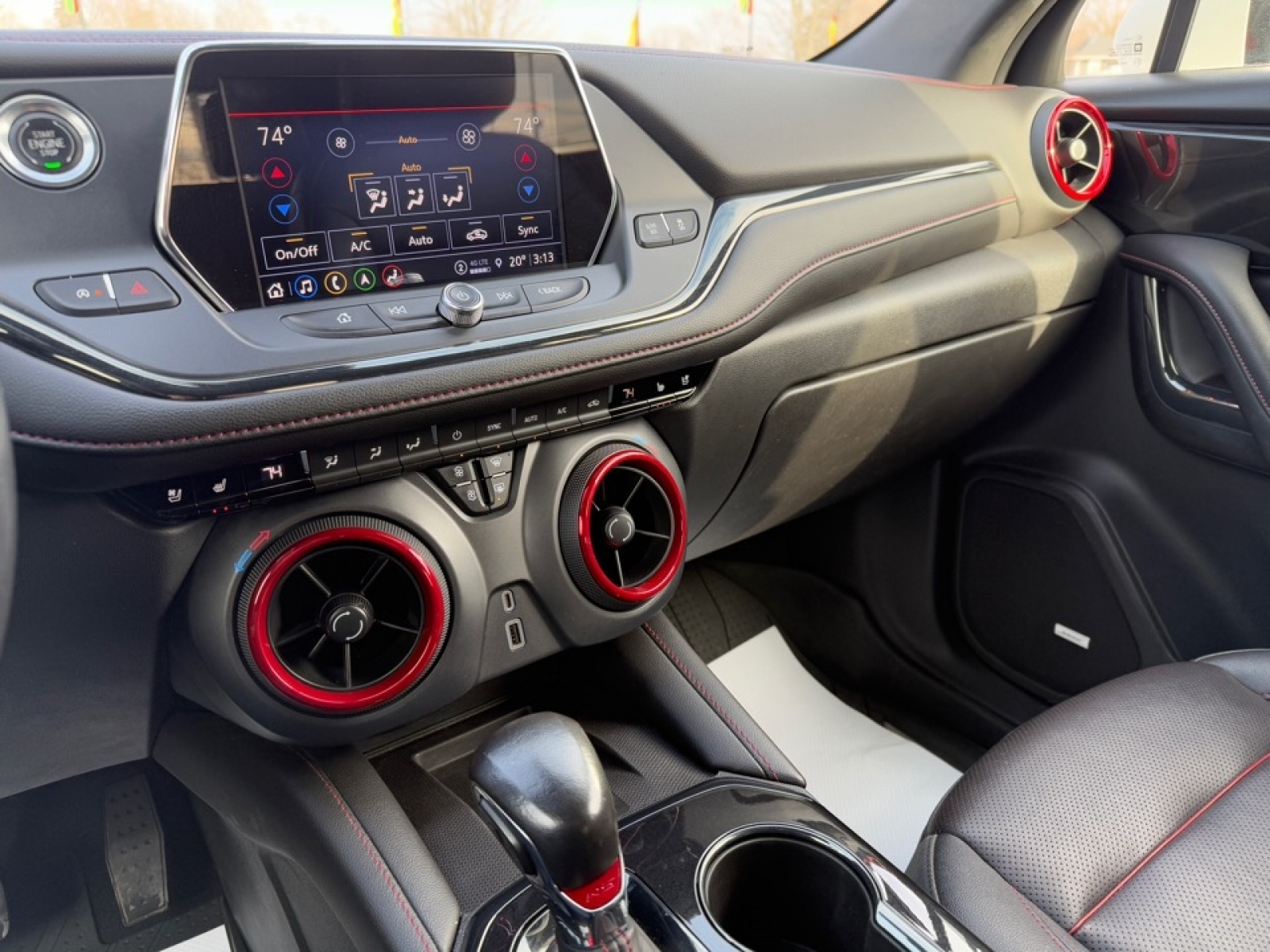 2021 Chevrolet Blazer AWD RS, 37937, Photo