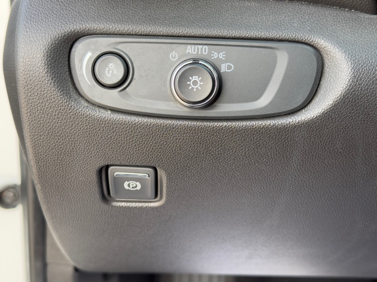 2021 Chevrolet Blazer AWD RS, 37937, Photo