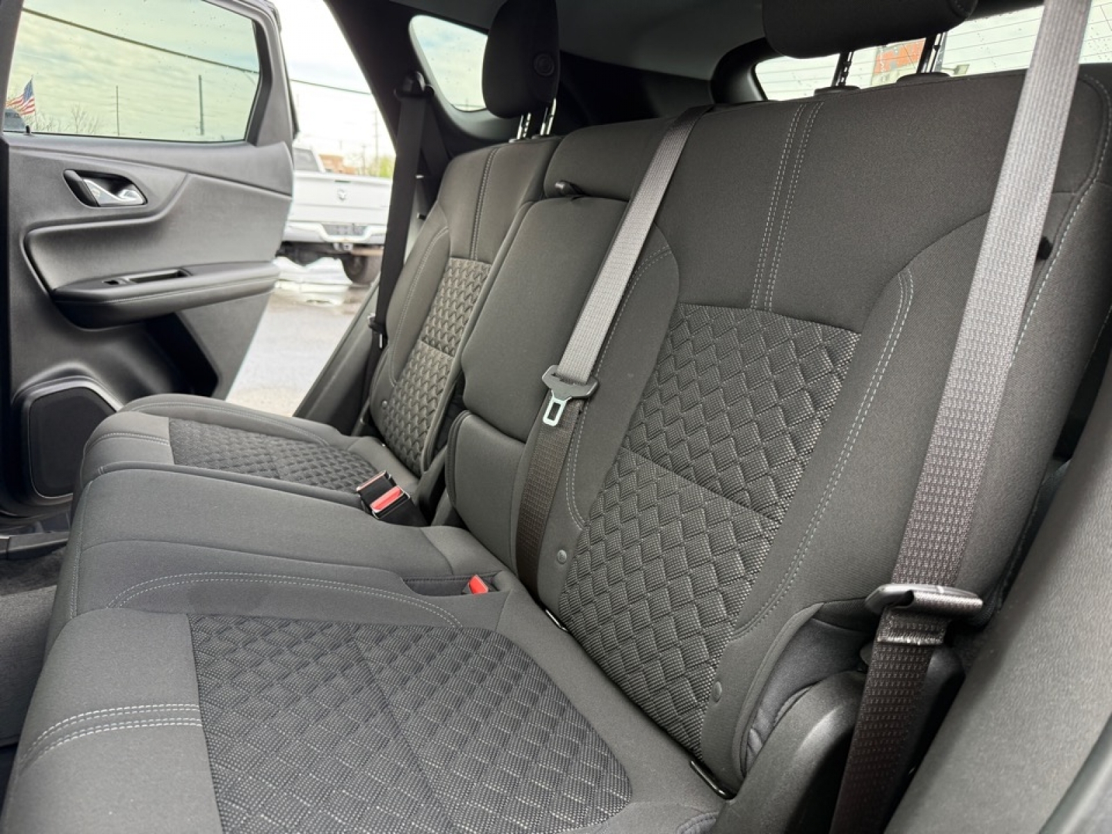 2021 Chevrolet Blazer FWD 2LT, 39676, Photo