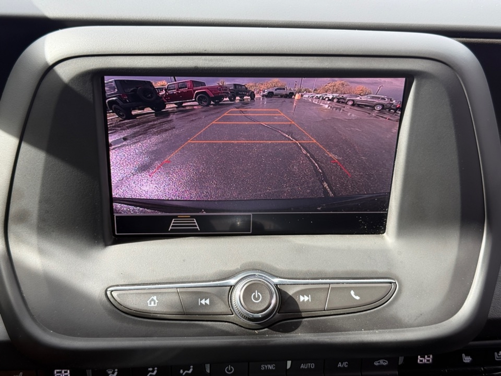 2021 Chevrolet Camaro RWD Coupe 2LT, 39091, Photo