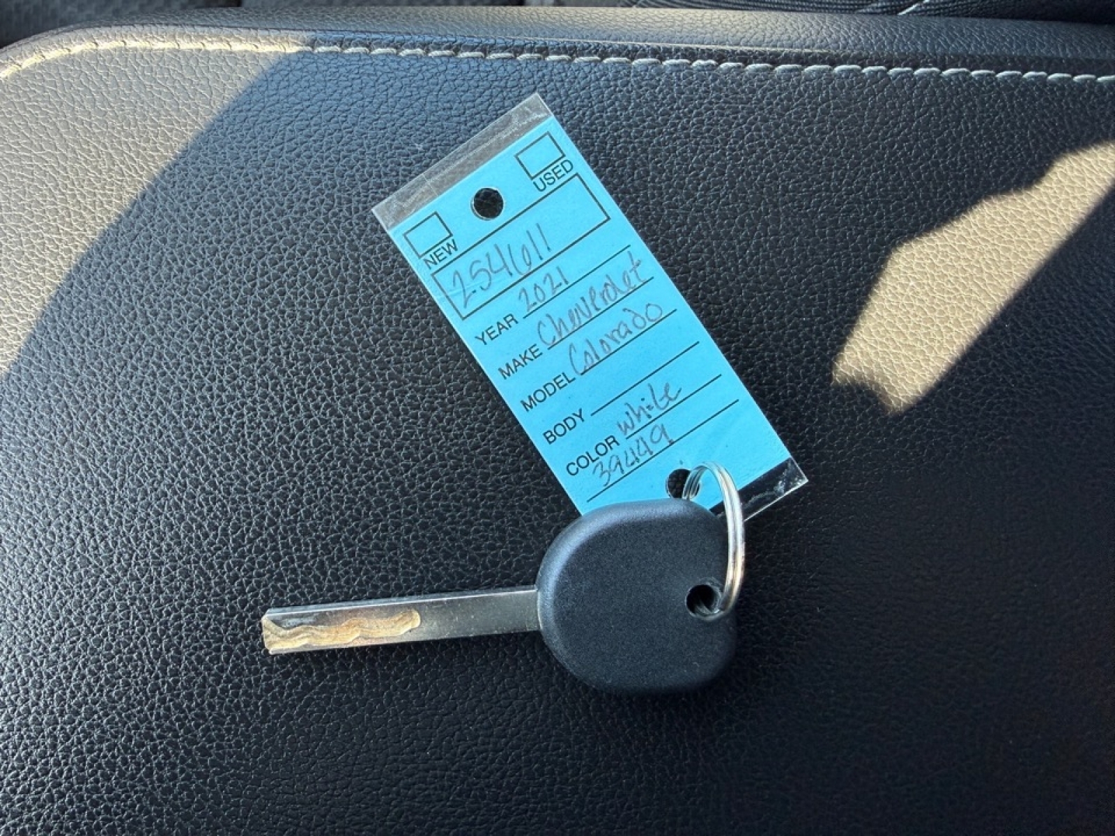 2021 Chevrolet Colorado 4WD Extended Cab Long Box LT, 39449, Photo