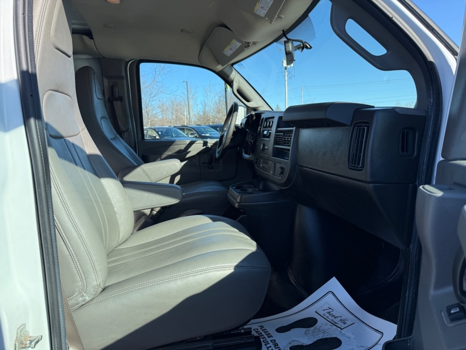 2021 Chevrolet Express Cargo RWD 2500 Regular Wheelbase WT, 39341, Photo