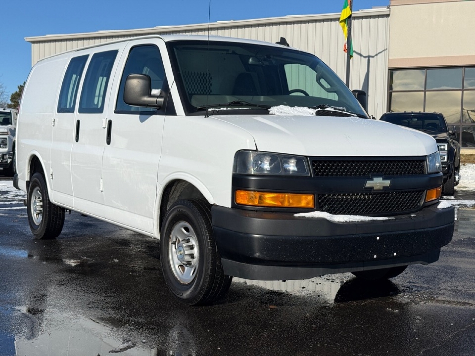 2021 Chevrolet Express Cargo RWD 2500 Regular Wheelbase WT, 39341, Photo