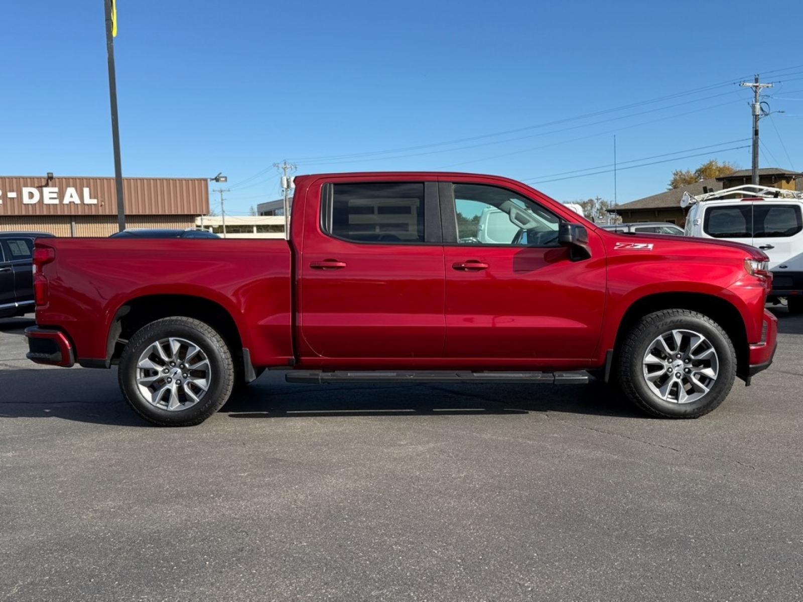 2021 Chevrolet Silverado 1500 4WD Crew Cab Short Bed RST, 39088, Photo