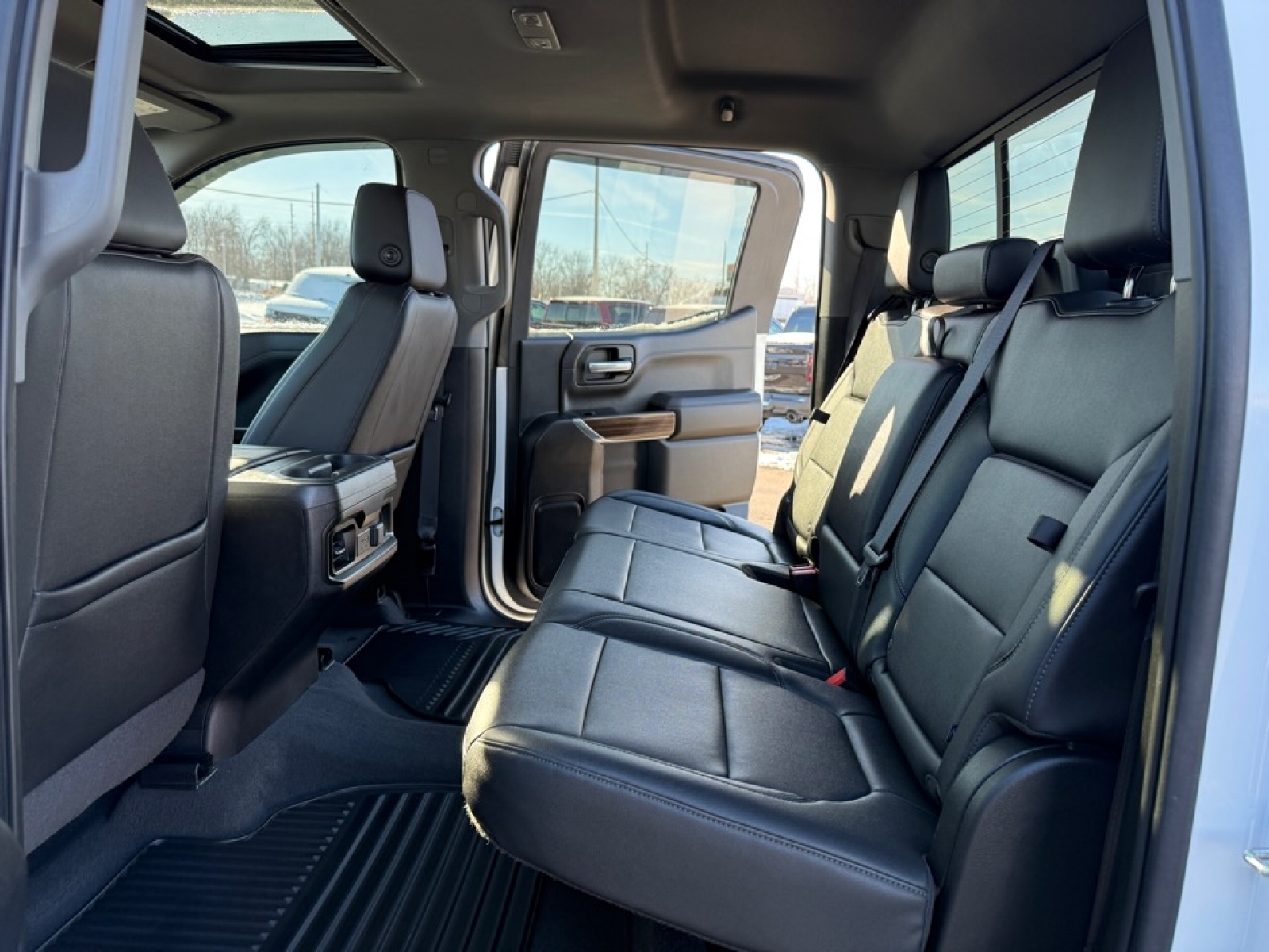 2021 Chevrolet Silverado 1500 RST, 39292, Photo