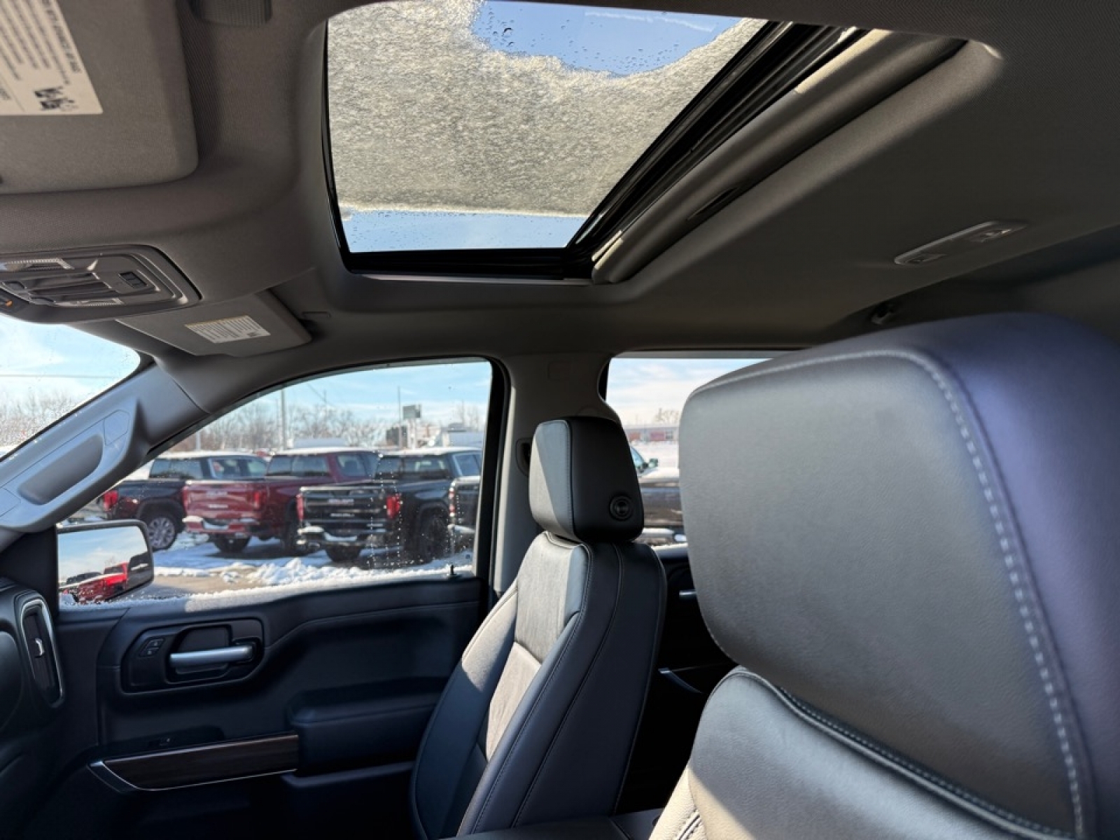 2021 Chevrolet Silverado 1500 RST, 39292, Photo