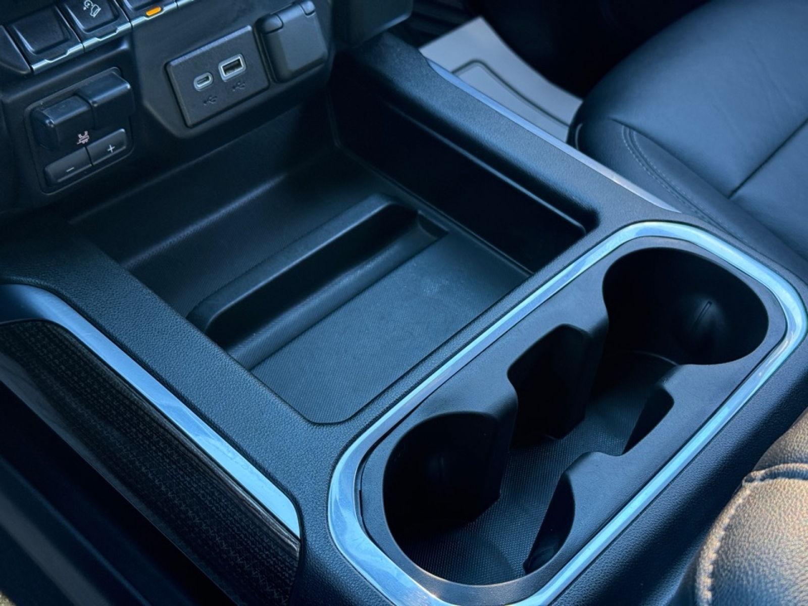 2021 Chevrolet Silverado 1500 RST, 39292, Photo