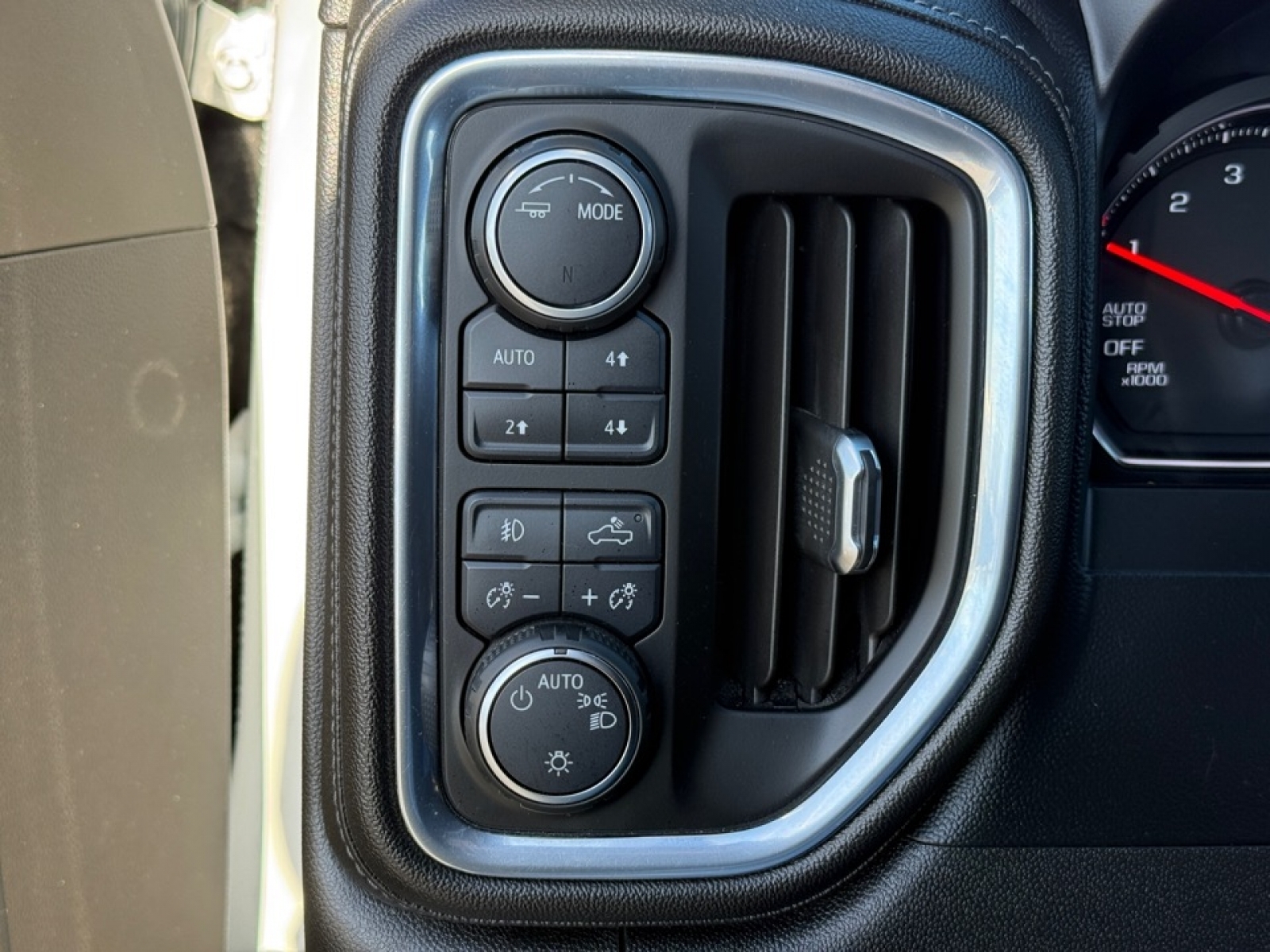 2021 Chevrolet Silverado 1500 RST, 39292, Photo