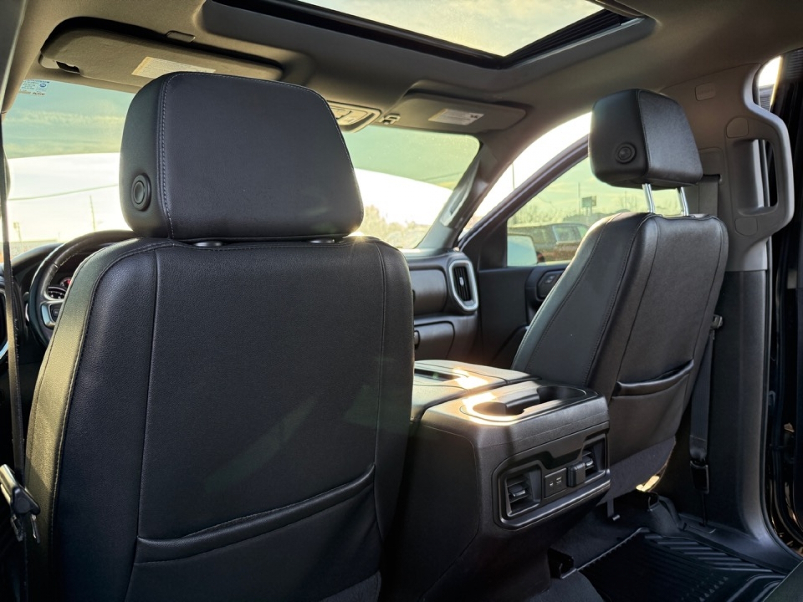 2021 Chevrolet Silverado 1500 RST, 39303, Photo