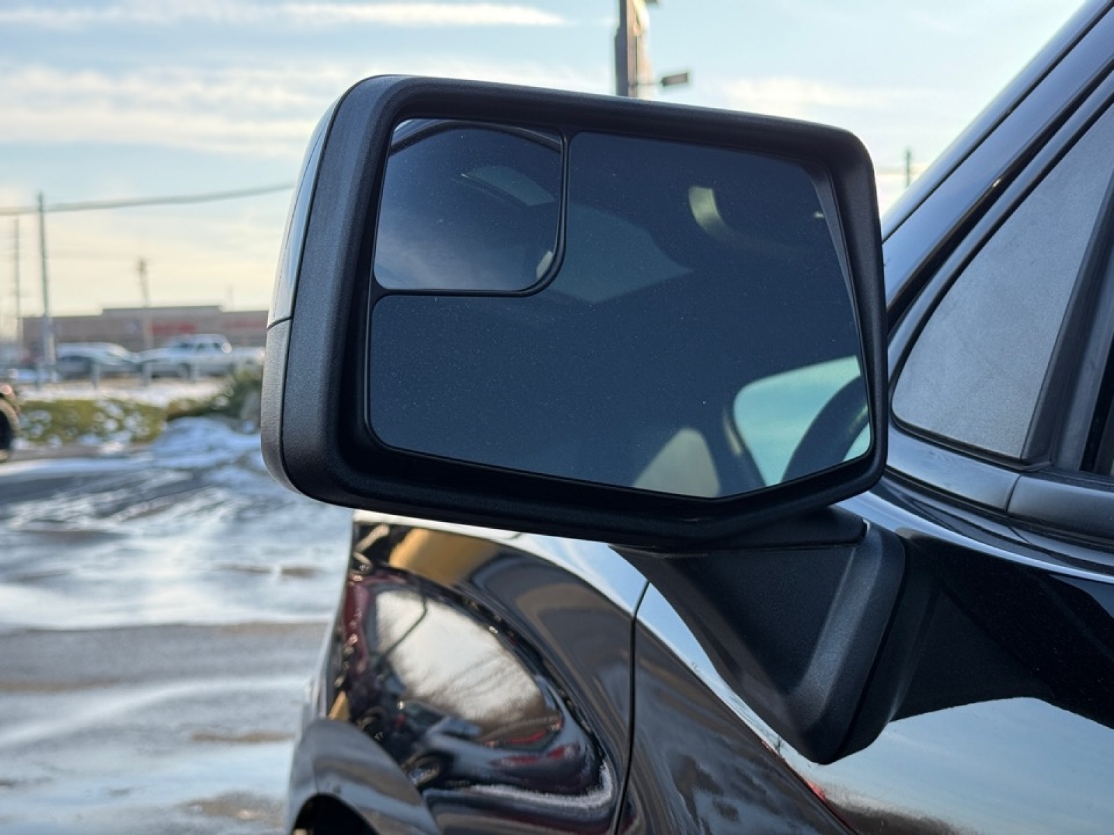 2021 Chevrolet Silverado 1500 RST, 39303, Photo