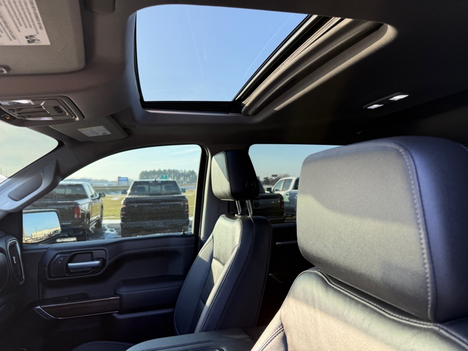 2021 Chevrolet Silverado 1500 RST, 39303, Photo