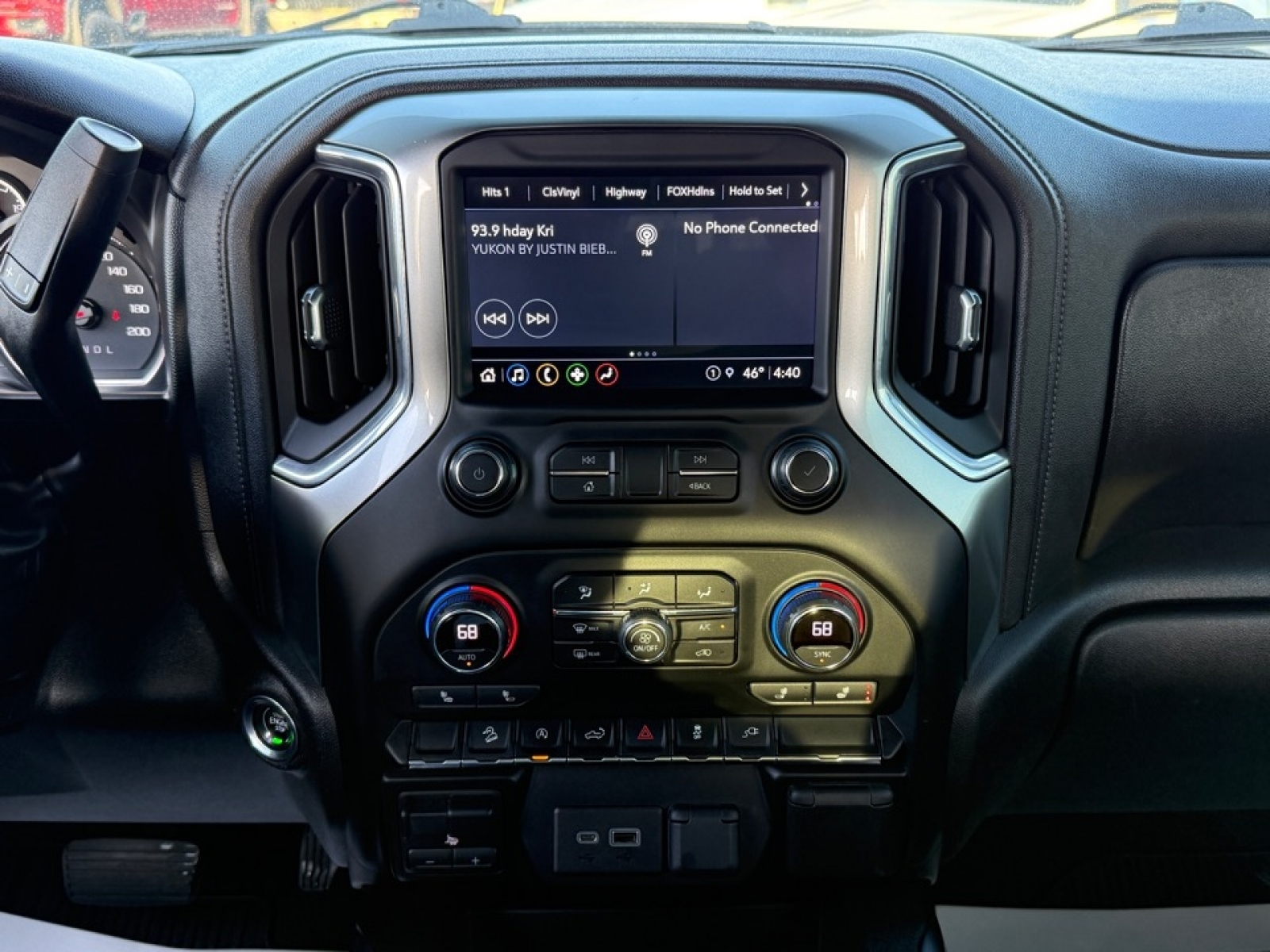 2021 Chevrolet Silverado 1500 RST, 39303, Photo