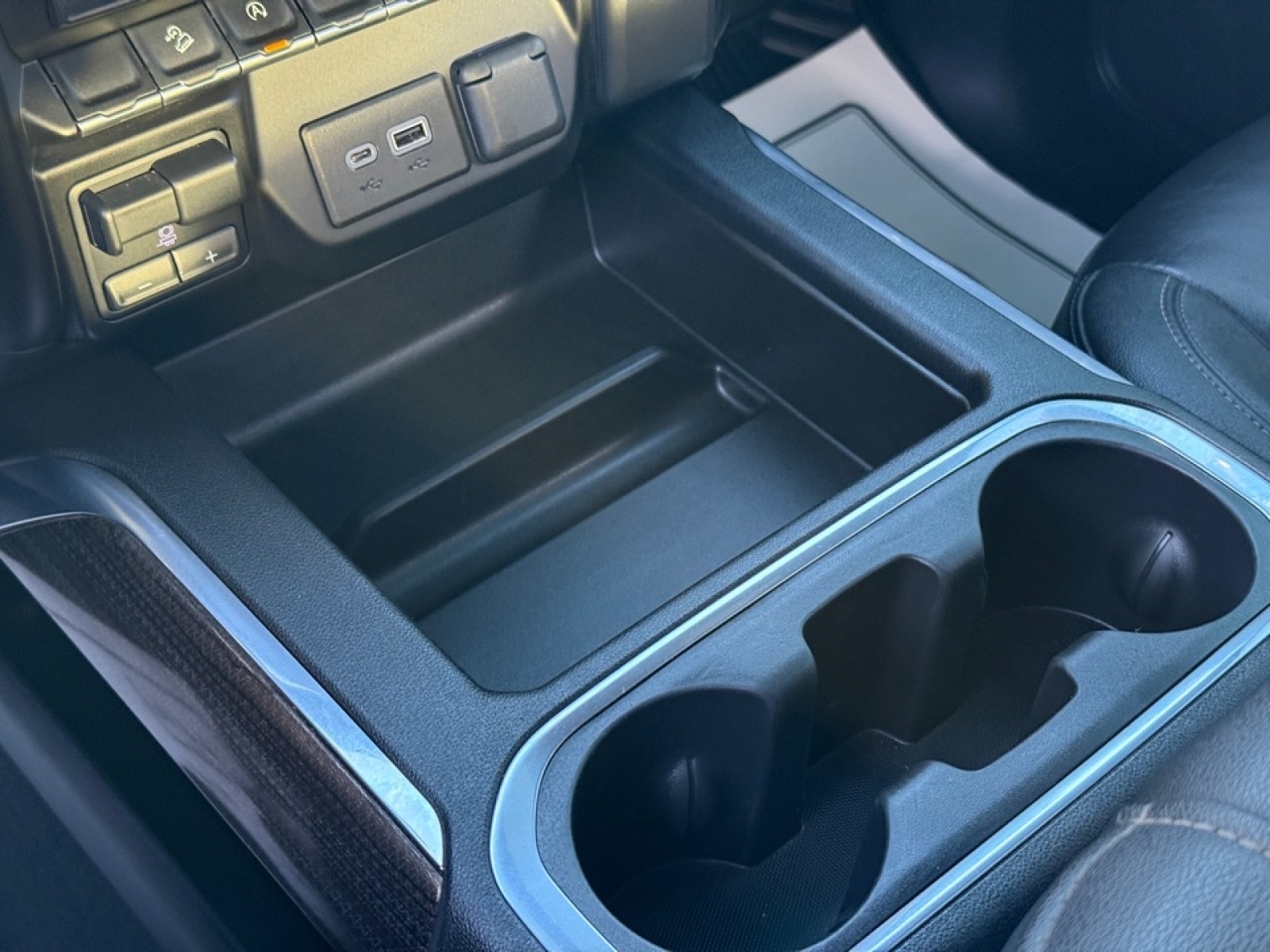 2021 Chevrolet Silverado 1500 RST, 39303, Photo