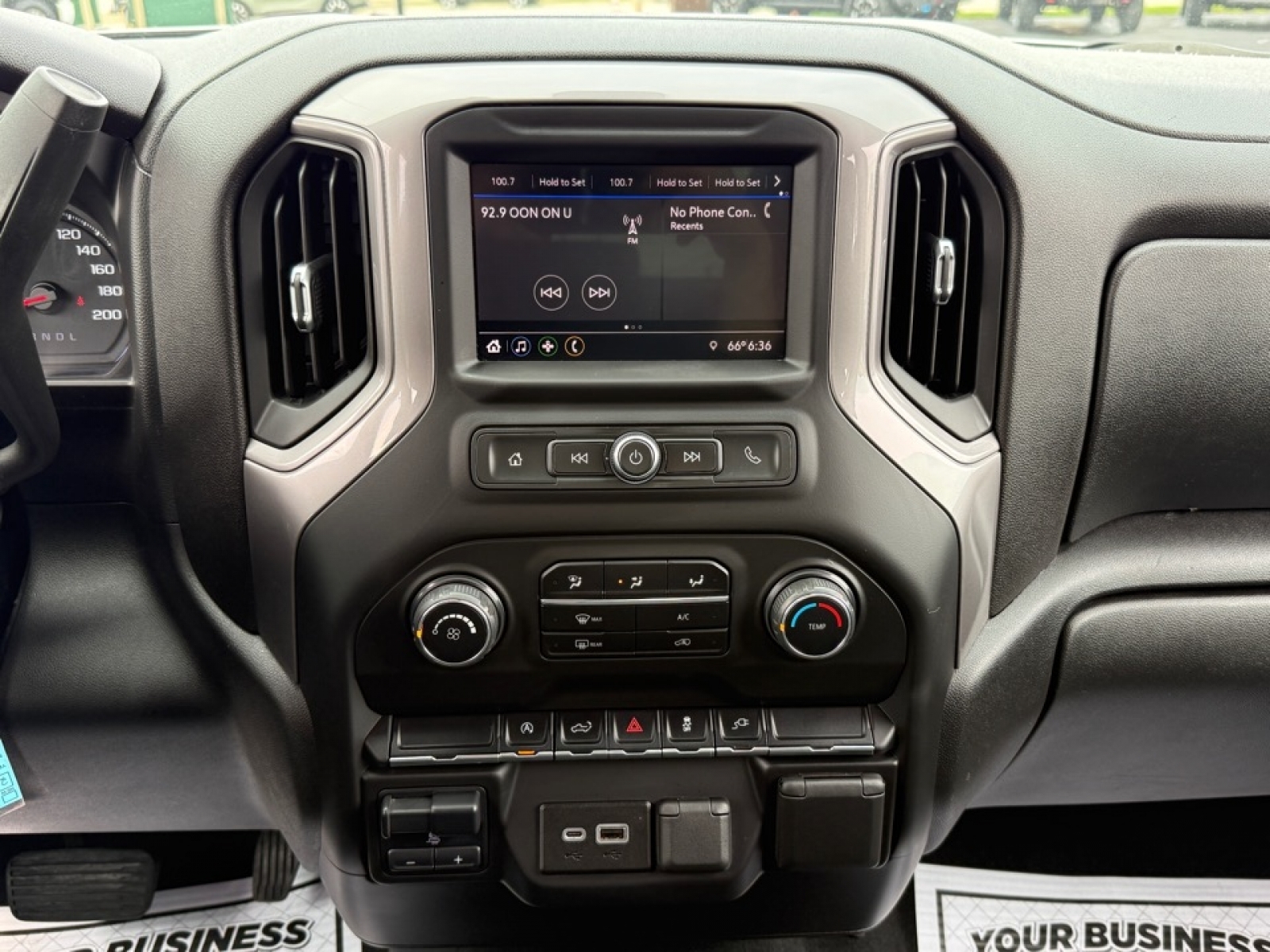 2021 Chevrolet Silverado 1500 Custom, 39714, Photo