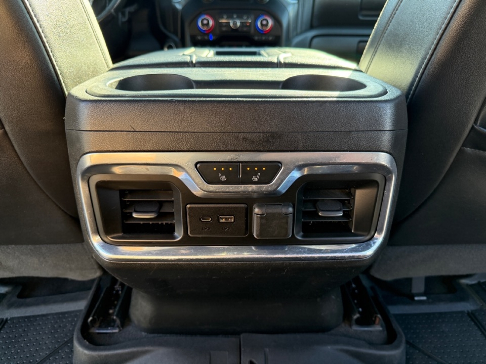 2021 Chevrolet Silverado 2500HD 4WD Crew Cab Standard Bed LTZ, 39023, Photo