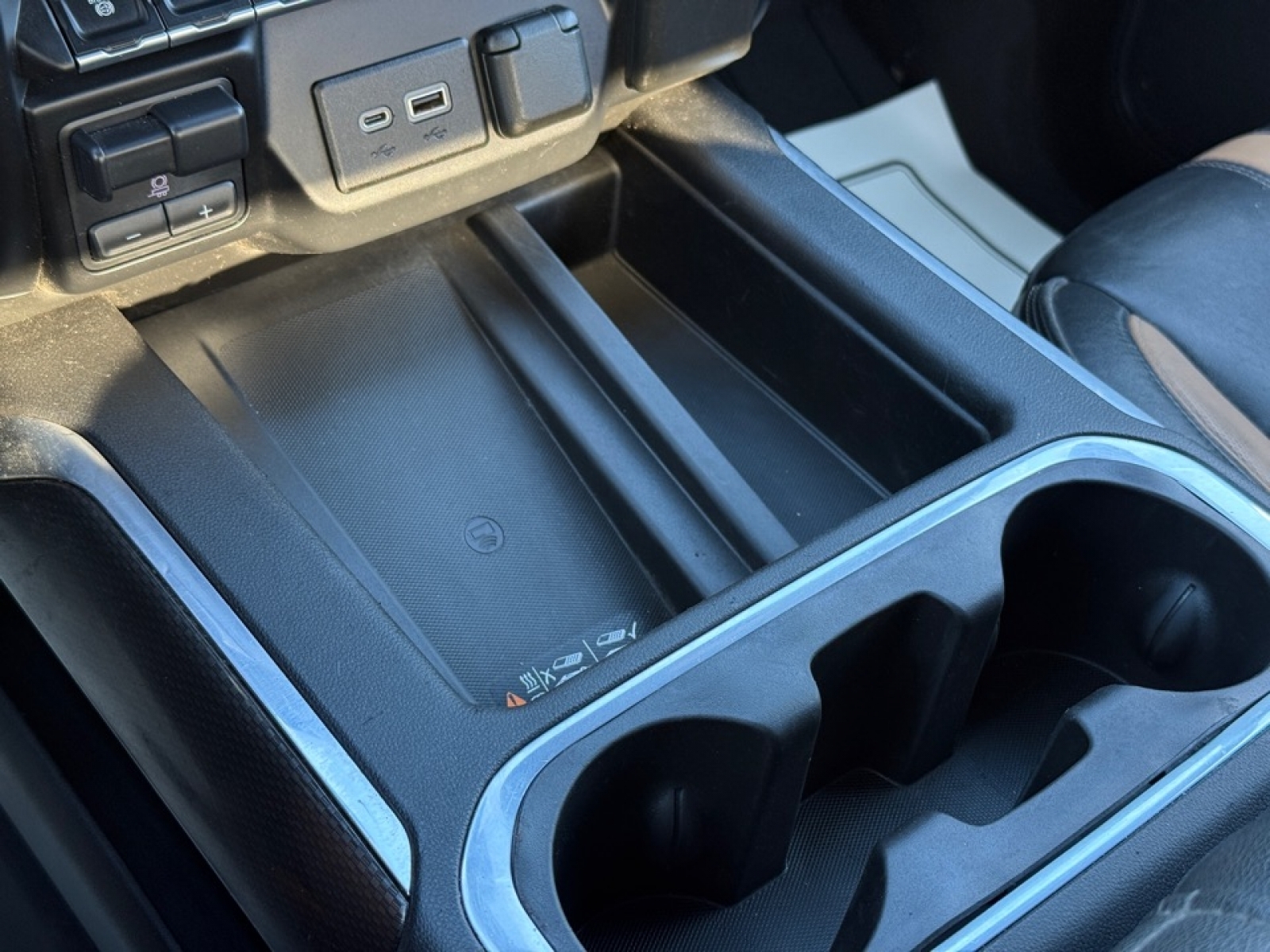 2021 Chevrolet Silverado 2500HD 4WD Crew Cab Standard Bed LTZ, 39023, Photo