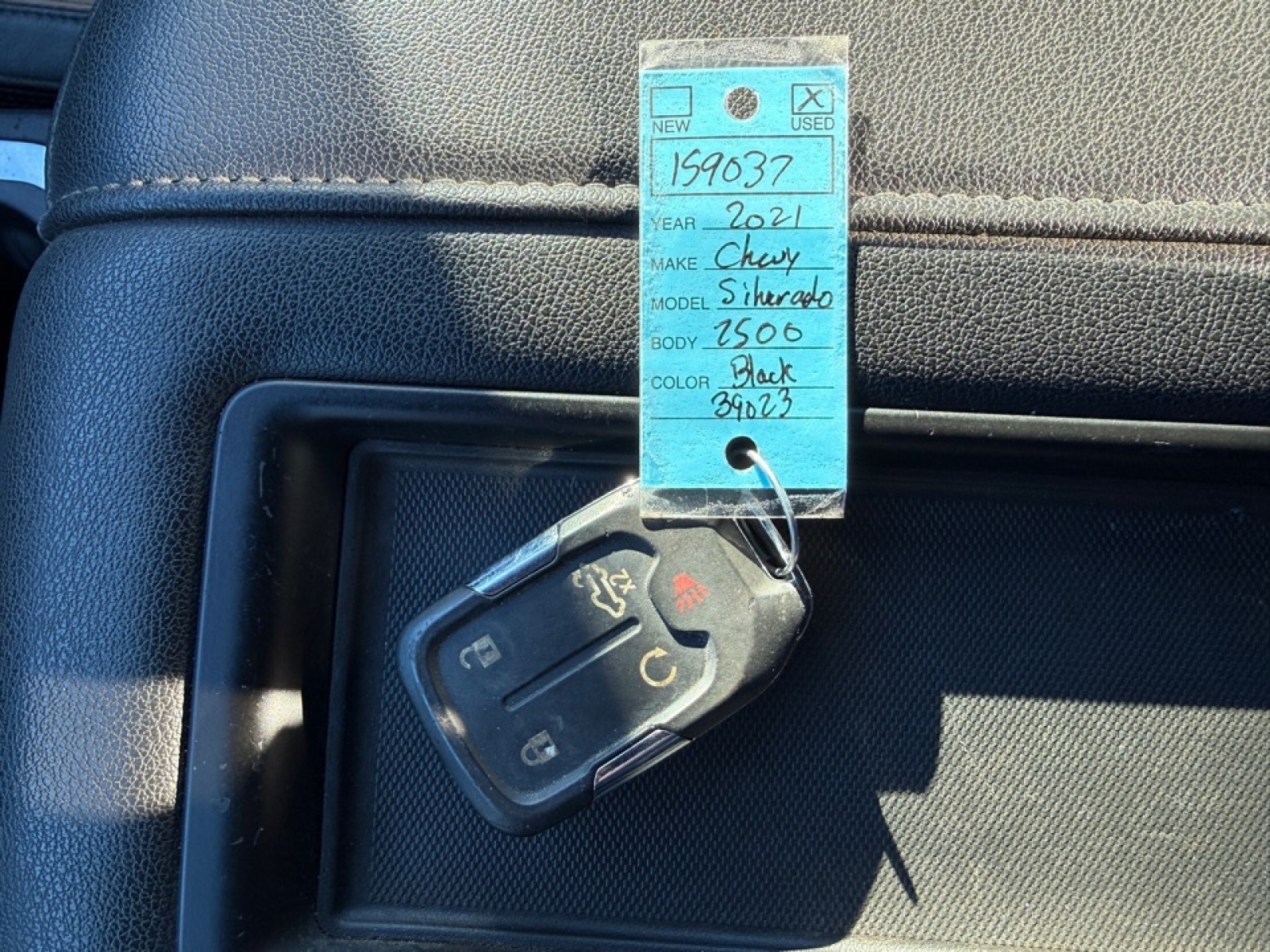 2021 Chevrolet Silverado 2500HD 4WD Crew Cab Standard Bed LTZ, 39023, Photo