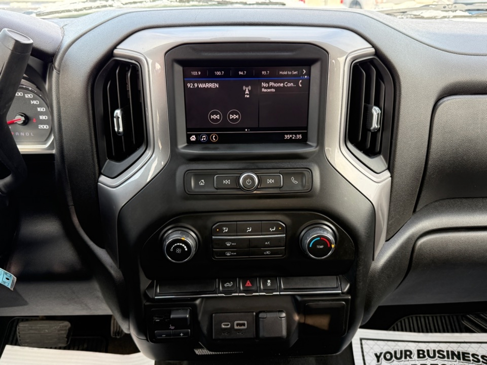 2021 Chevrolet Silverado 2500HD 4WD Crew Cab Standard Bed Custom, 39154, Photo