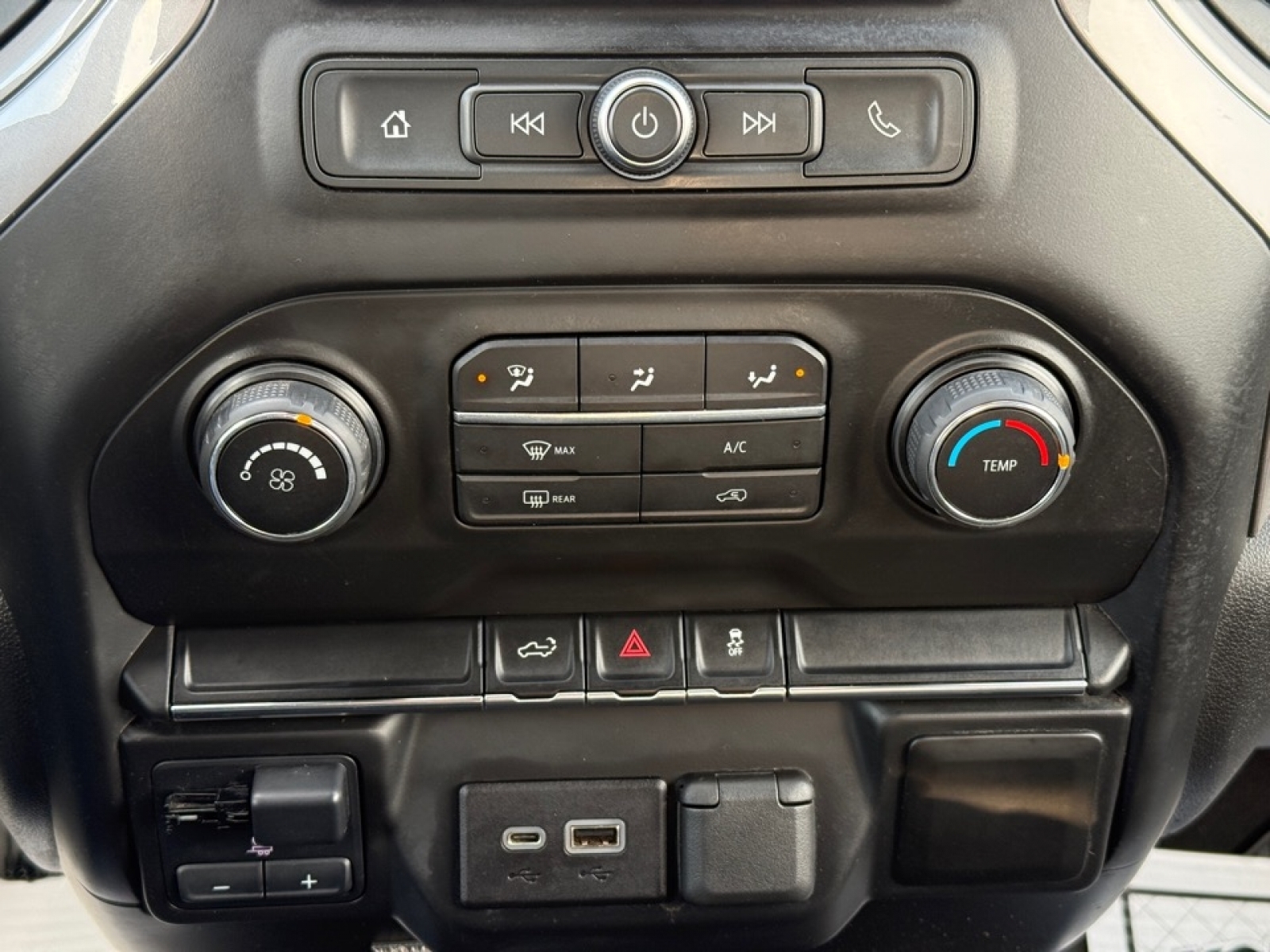 2021 Chevrolet Silverado 2500HD 4WD Crew Cab Standard Bed Custom, 39154, Photo