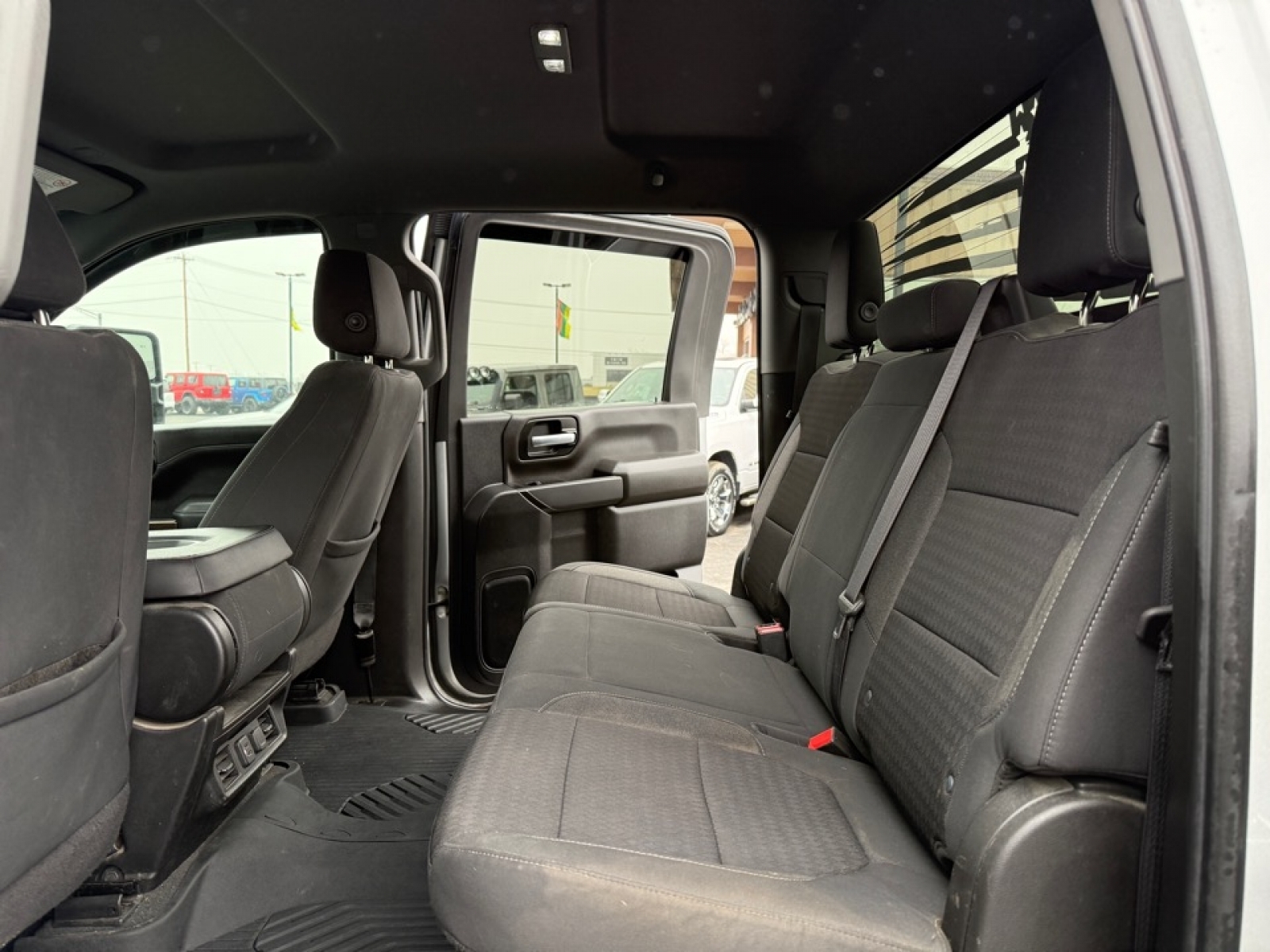 2021 Chevrolet Silverado 2500HD 4WD Crew Cab Standard Bed LT, 39524A, Photo