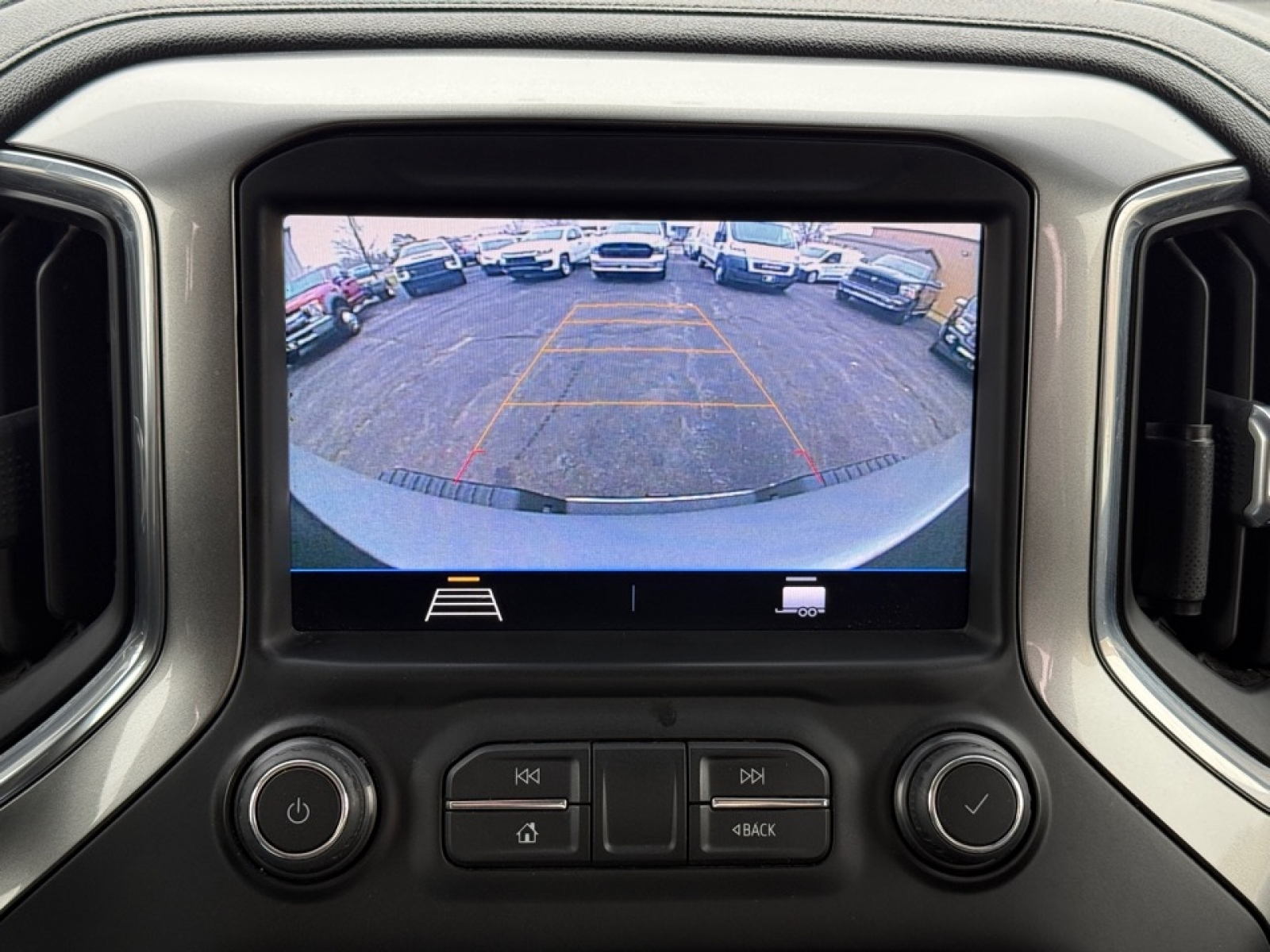 2021 Chevrolet Silverado 2500HD 4WD Crew Cab Standard Bed LT, 39524A, Photo