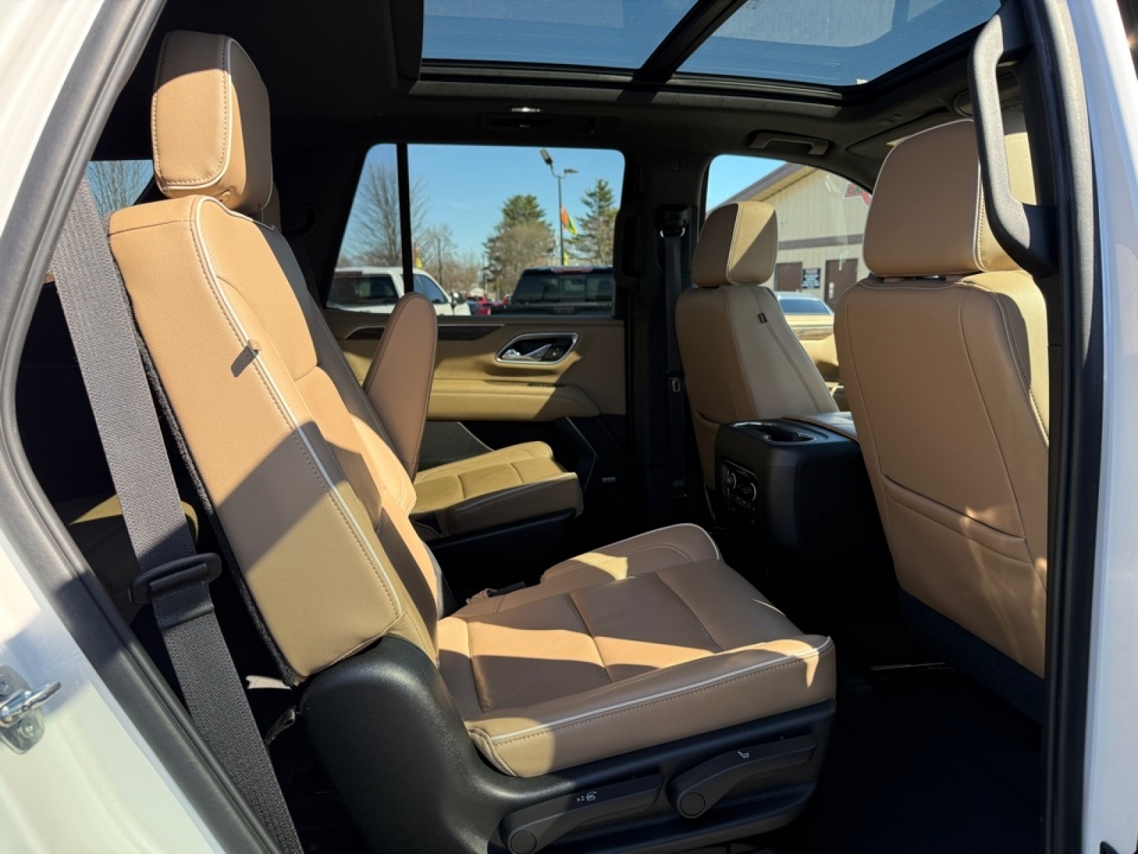 2021 Chevrolet Tahoe 4WD Premier, 39678, Photo