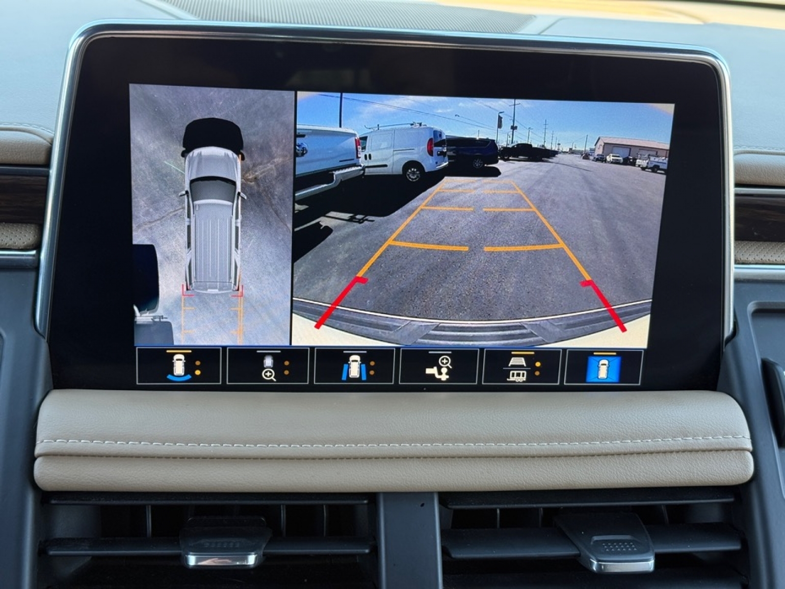 2021 Chevrolet Tahoe 4WD Premier, 39678, Photo