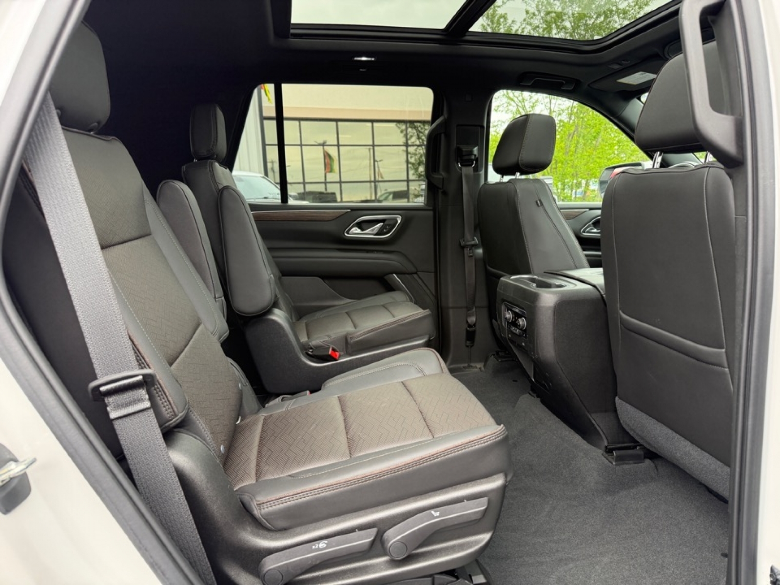 2021 Chevrolet Tahoe High Country, 39715, Photo