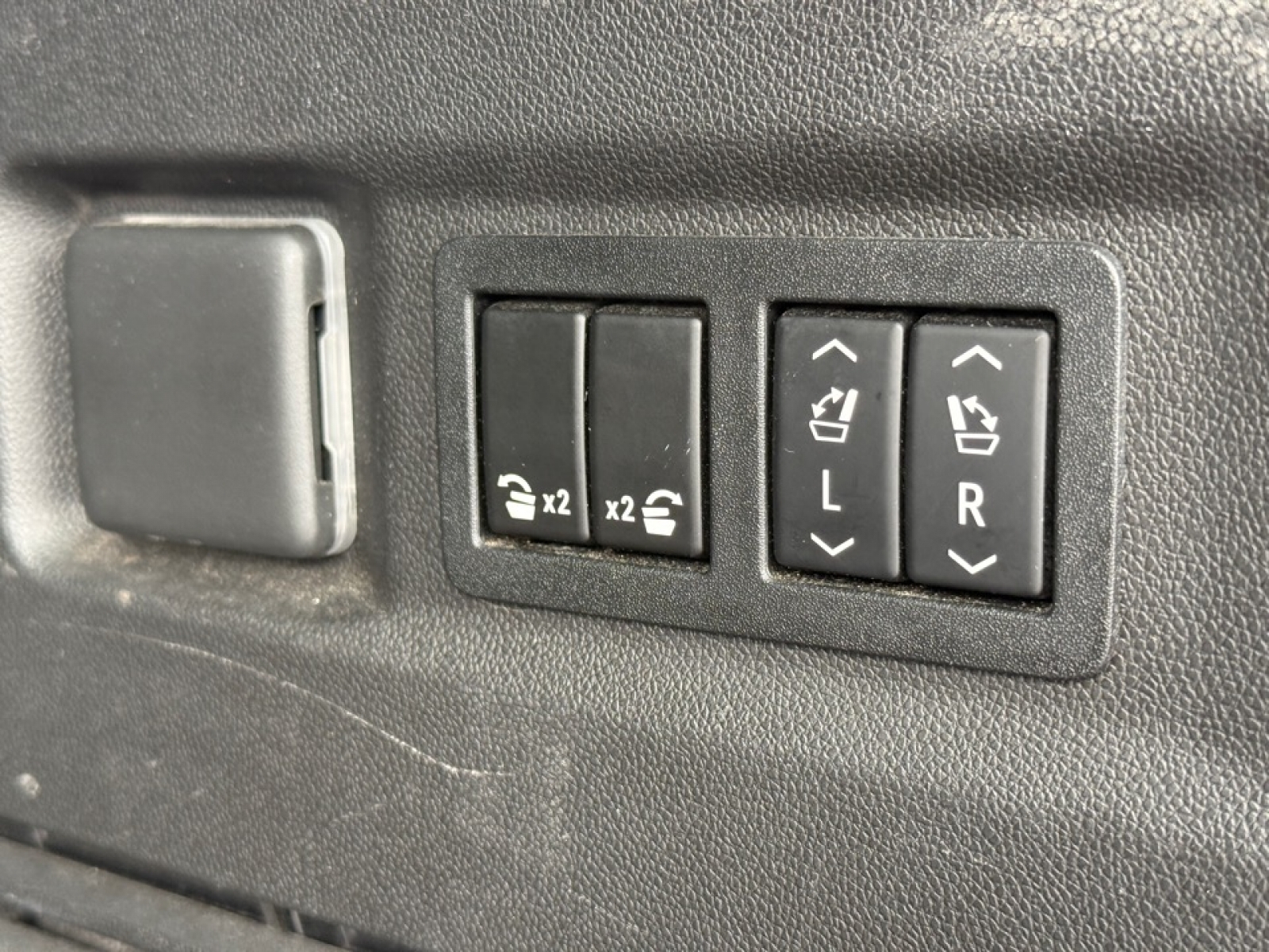 2021 Chevrolet Tahoe High Country, 39715, Photo