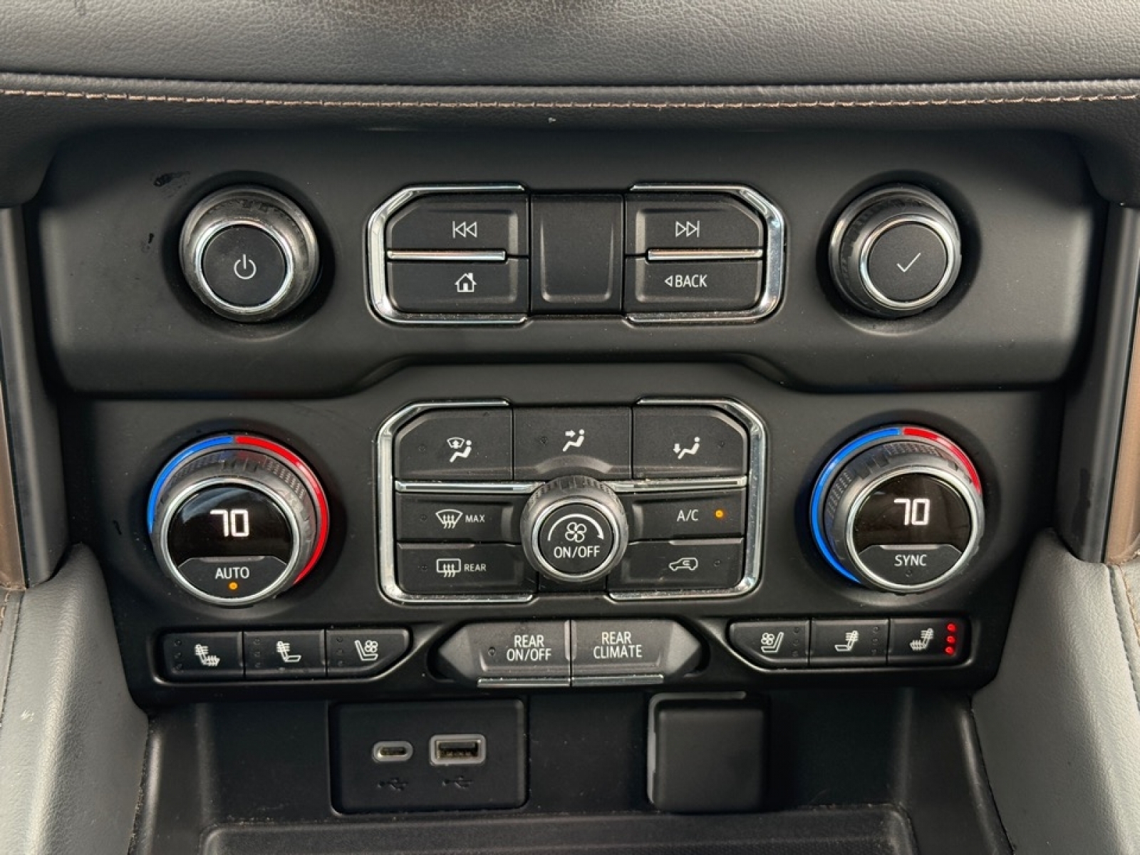 2021 Chevrolet Tahoe High Country, 39715, Photo