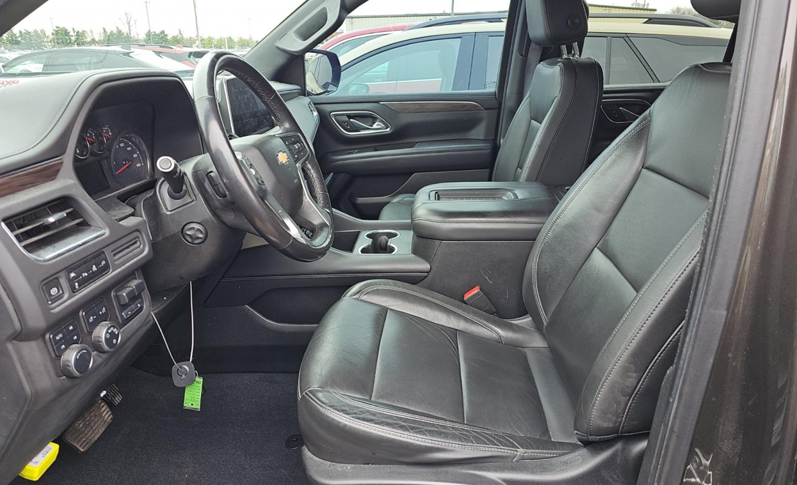 2021 Chevrolet Tahoe 4WD LT, 39734, Photo