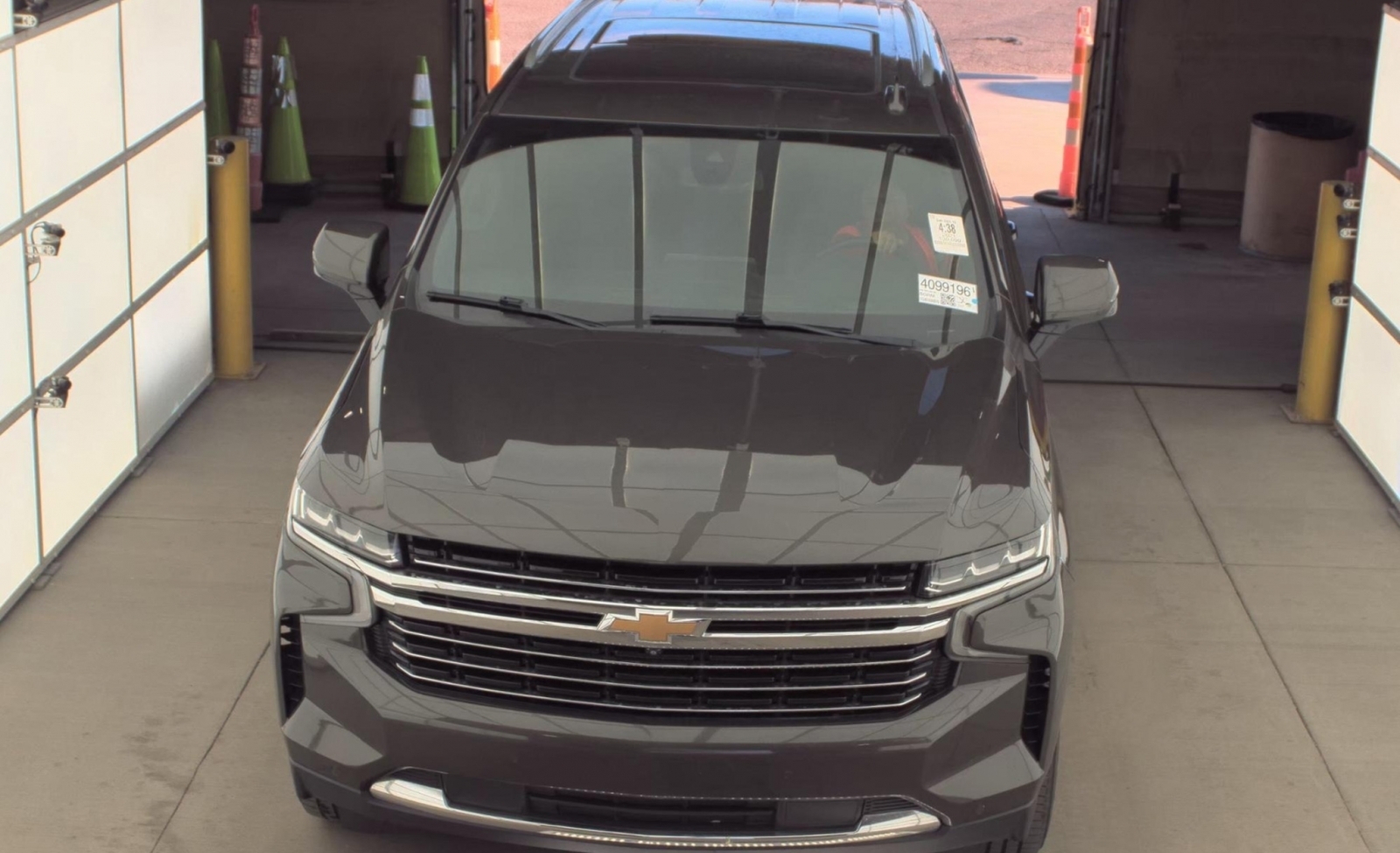 2021 Chevrolet Tahoe 4WD LT, 39734, Photo