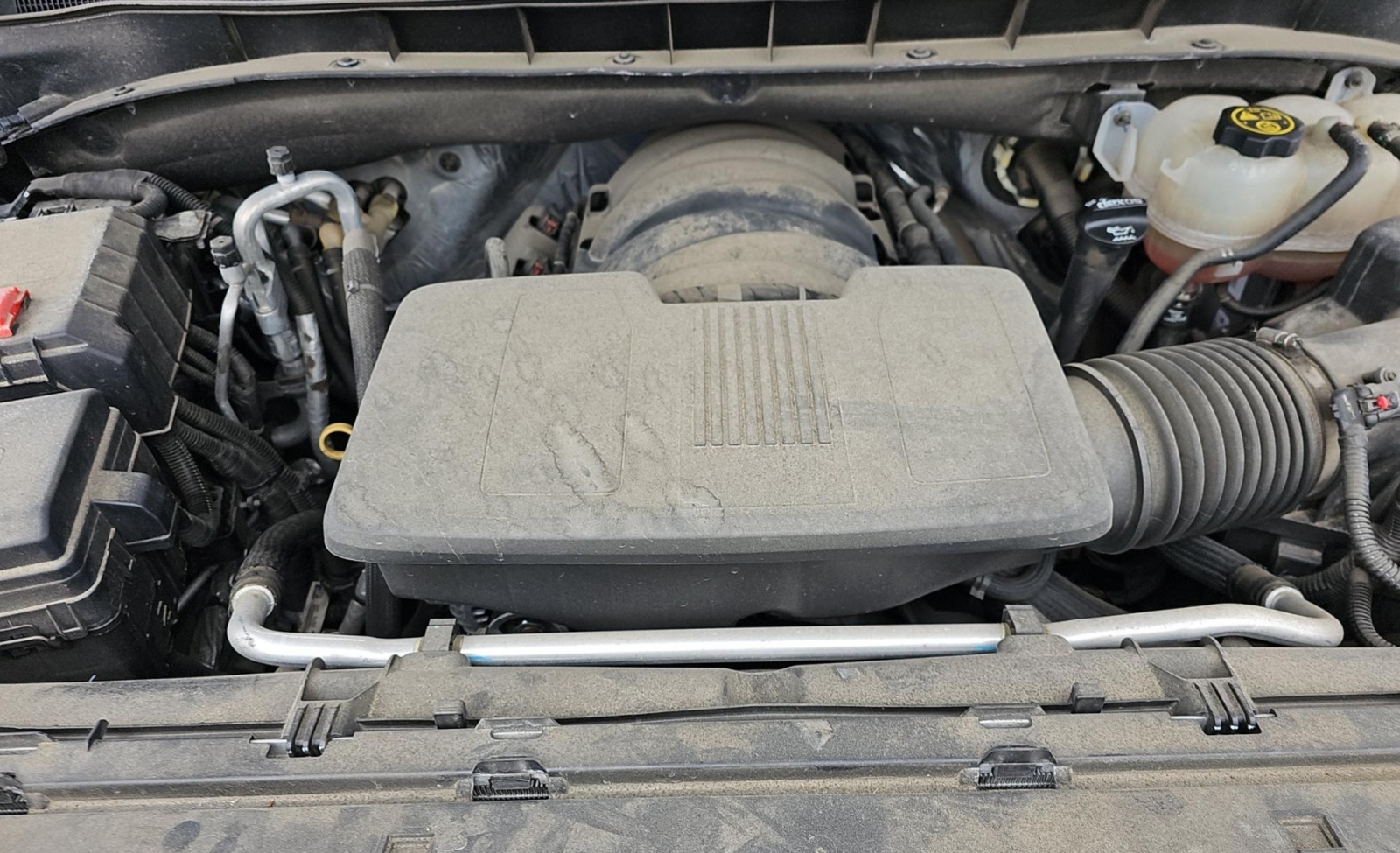 2021 Chevrolet Tahoe 4WD LT, 39734, Photo