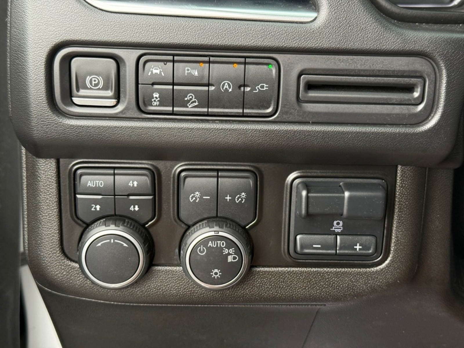 2021 Chevrolet Tahoe 4WD Z71, 39791, Photo